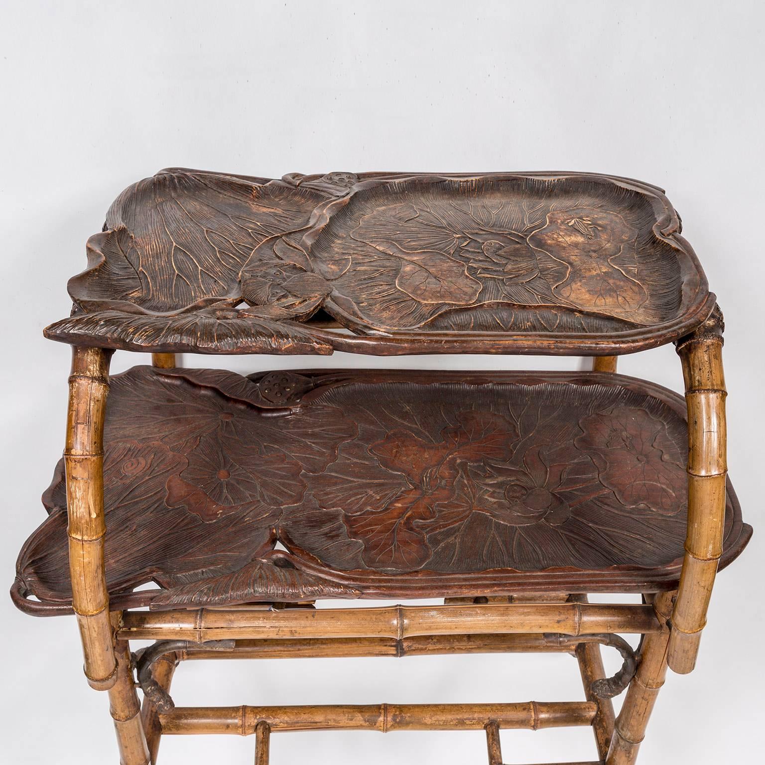 19th Century Japanese Meiji Period Bamboo and Carved Wood Tea Table with Lily Leaves and Fro