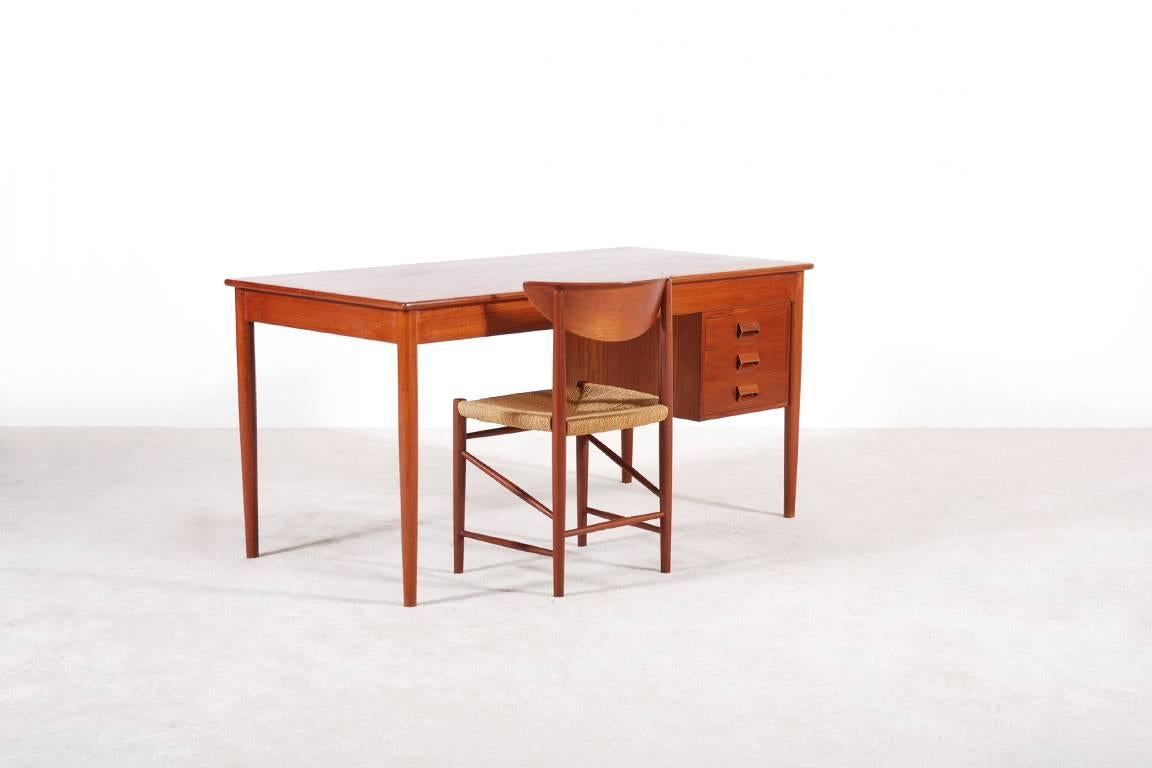 Scandinavian Modern Børge Mogensen Teak Desk, Model 131 for Søborg Møbelfabrik, 1960s