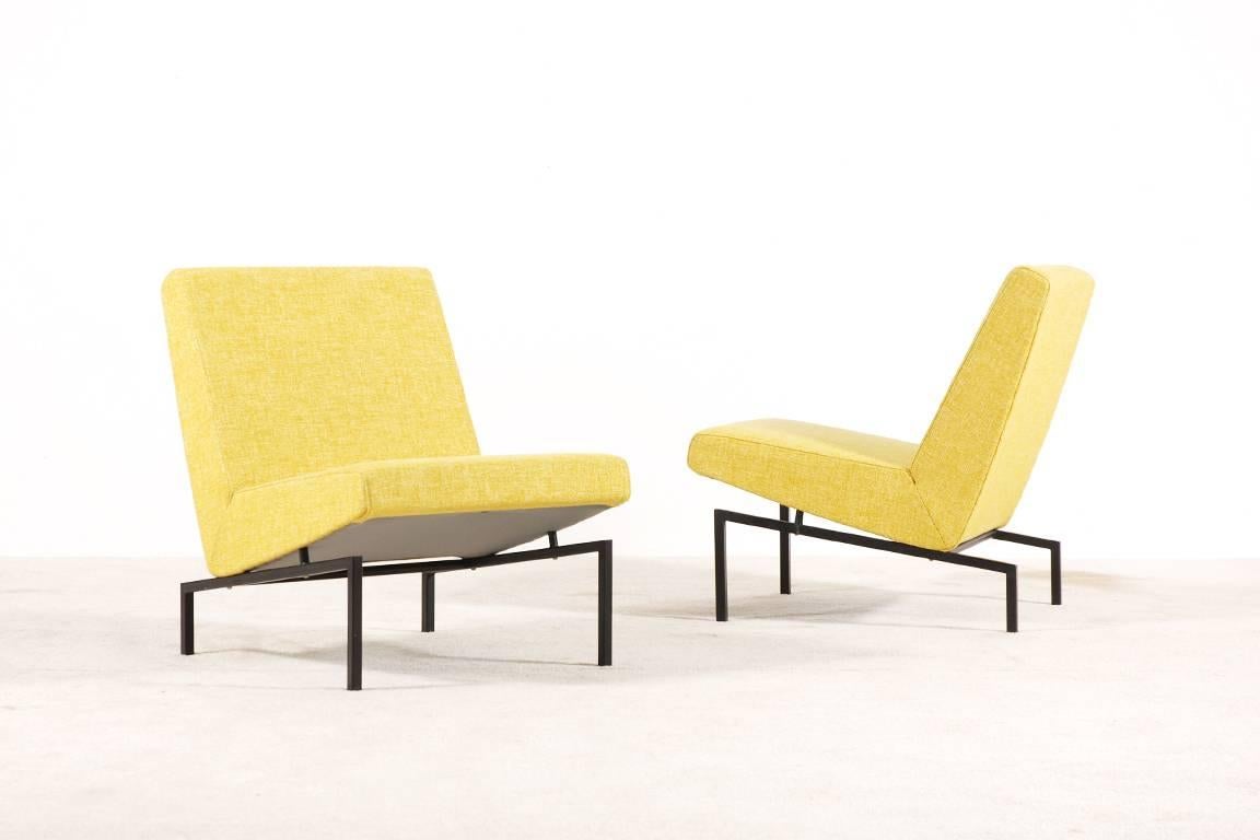 Pair of Tempo low-chairs without arms designed circa 1960 by Joseph-André Motte, and produced by Steiner.

These seats are newly upholstered with a premium quality French fabric.
Excellent condition.

Documentation pictures are available upon