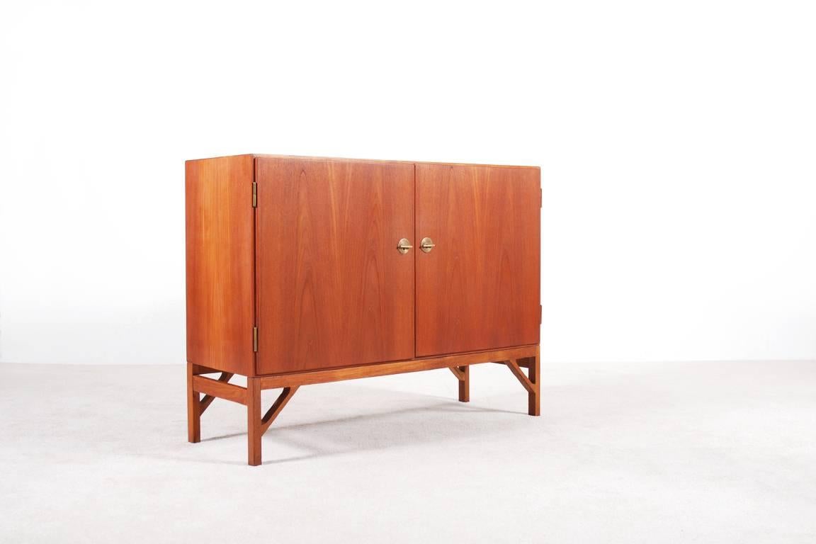 Veneer Børge Mogensen Pair of Teak Cabinets for FDB Møbler, 1960s