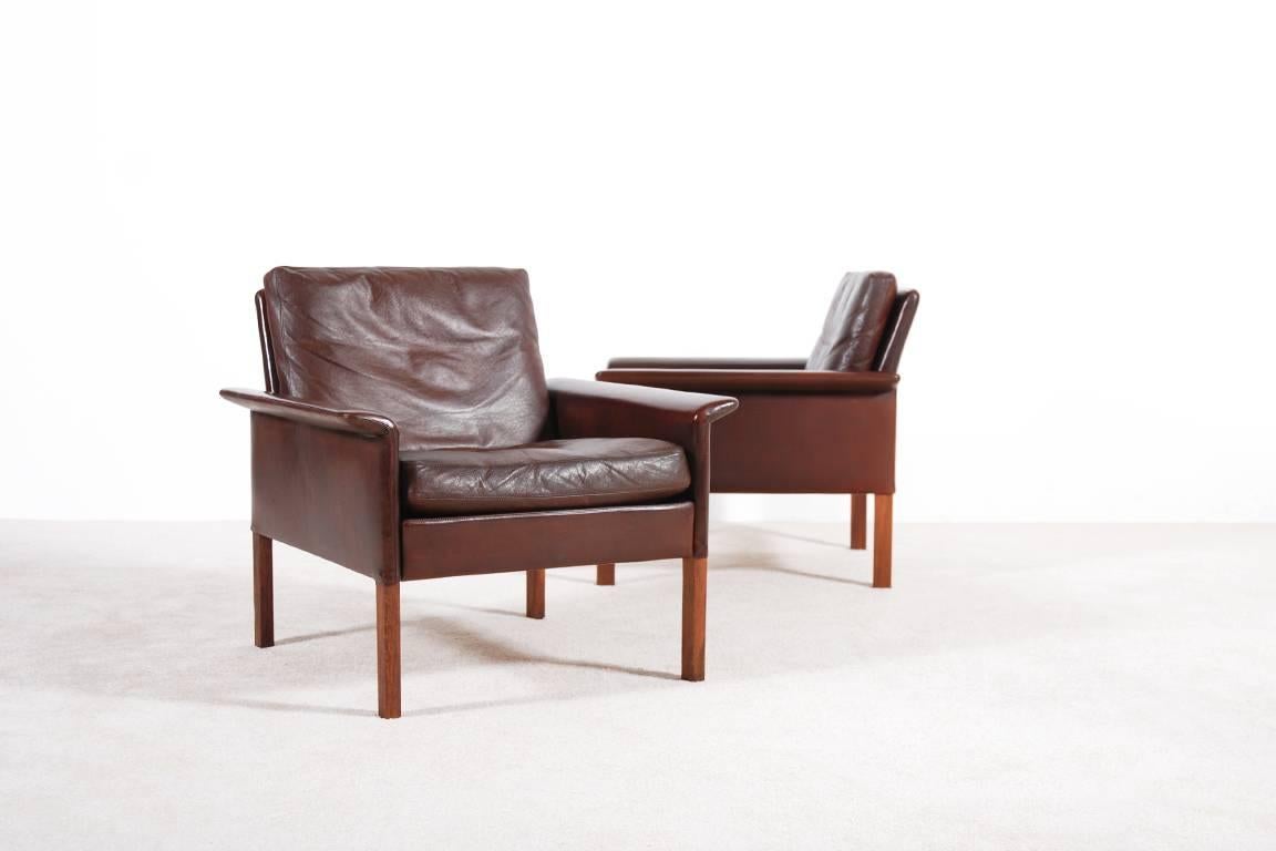 Scandinavian Modern Hans Olsen Pair of Danish Chairs in Brown Leather for C / S Møbler, 1960s