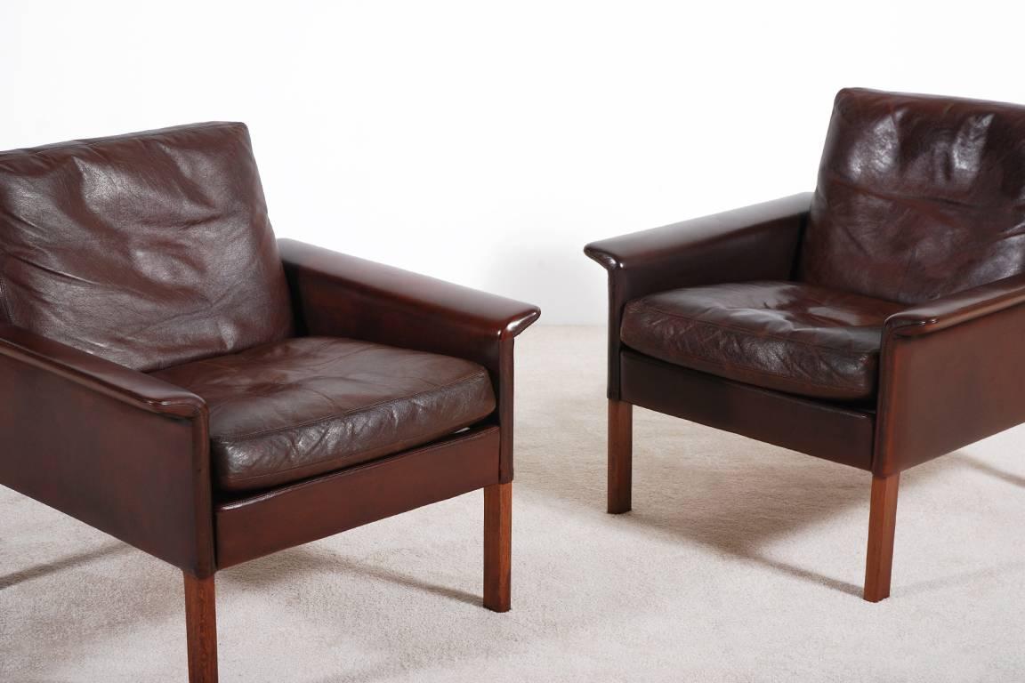 Mid-20th Century Hans Olsen Pair of Danish Chairs in Brown Leather for C / S Møbler, 1960s