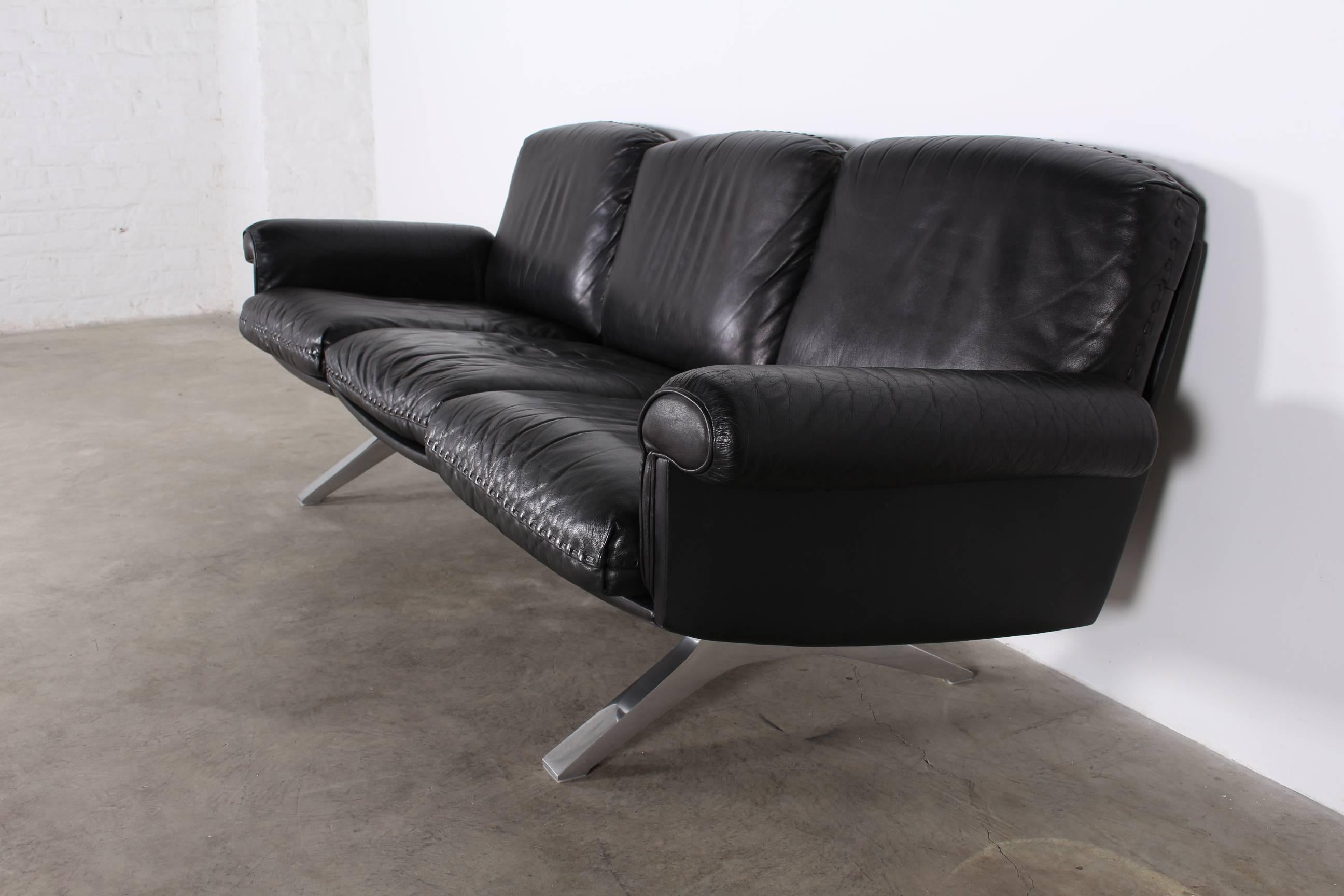Swiss De Sede, DS 31 Three-Seat Black Leather Sofa