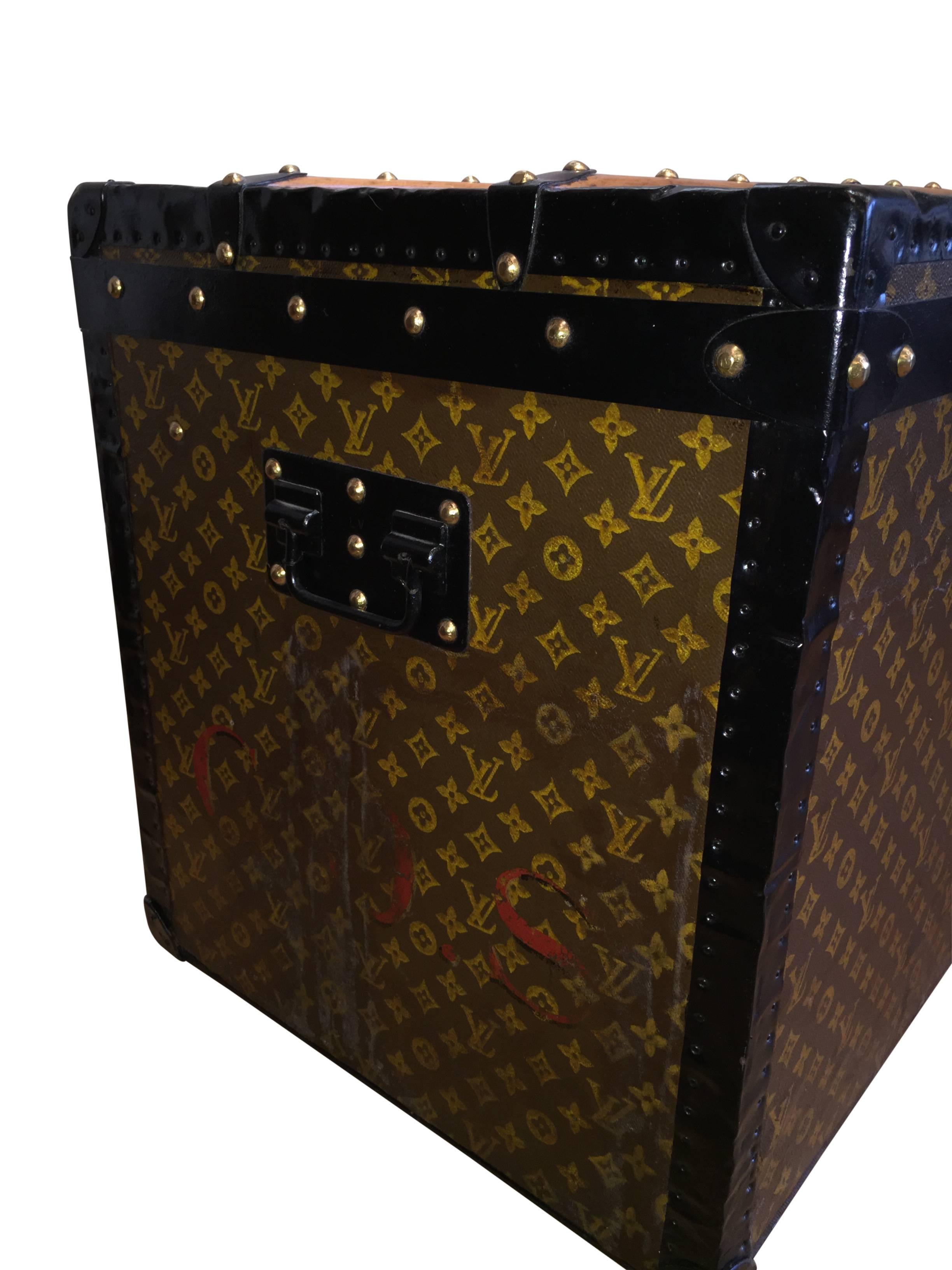 vintage louis vuitton hat box