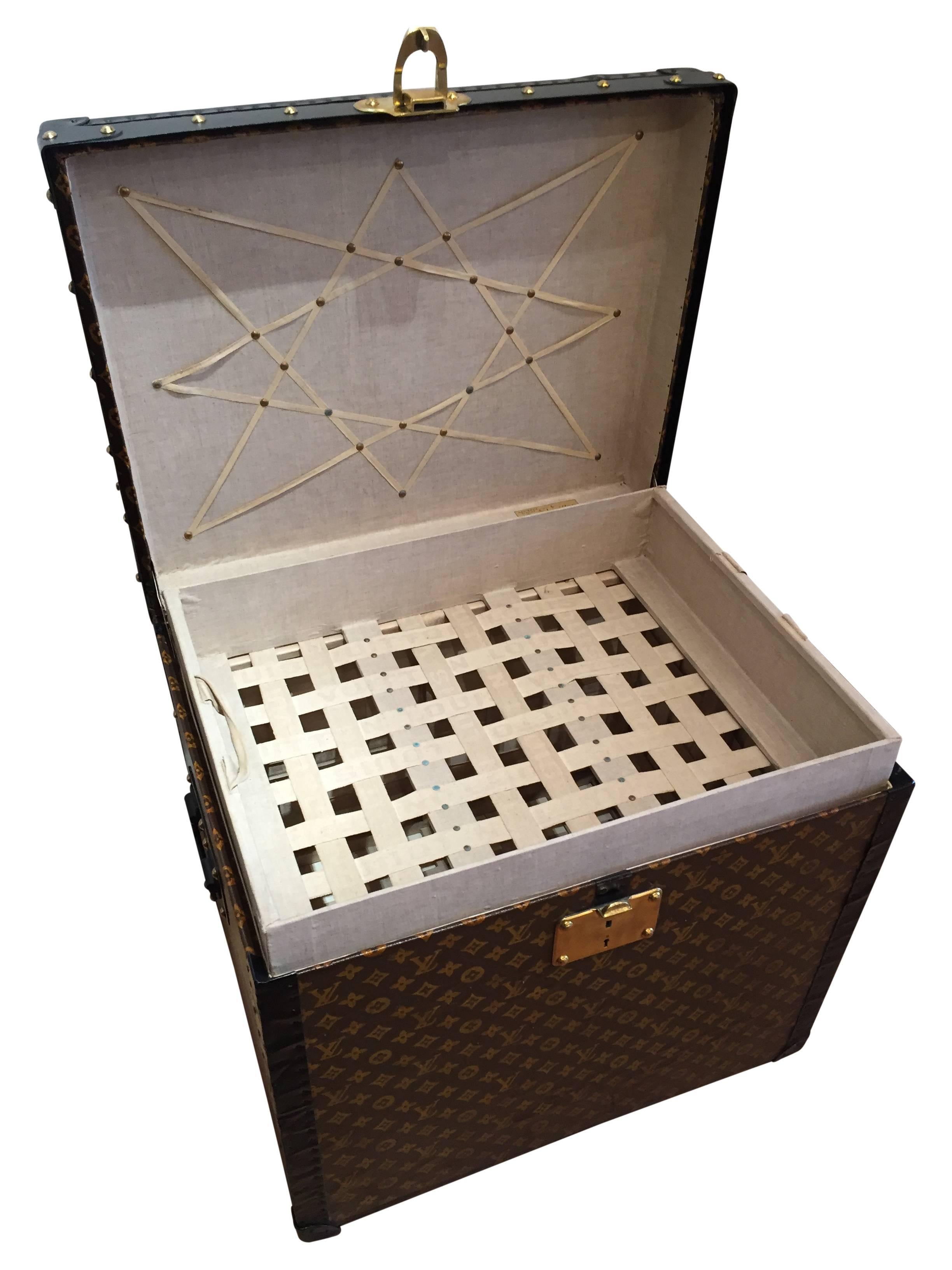 lv hat box