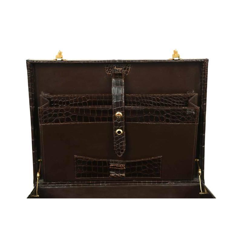 Mid-Century Dark Brown Crocodile Briefcase by Asprey In Excellent Condition In Aspen, CO