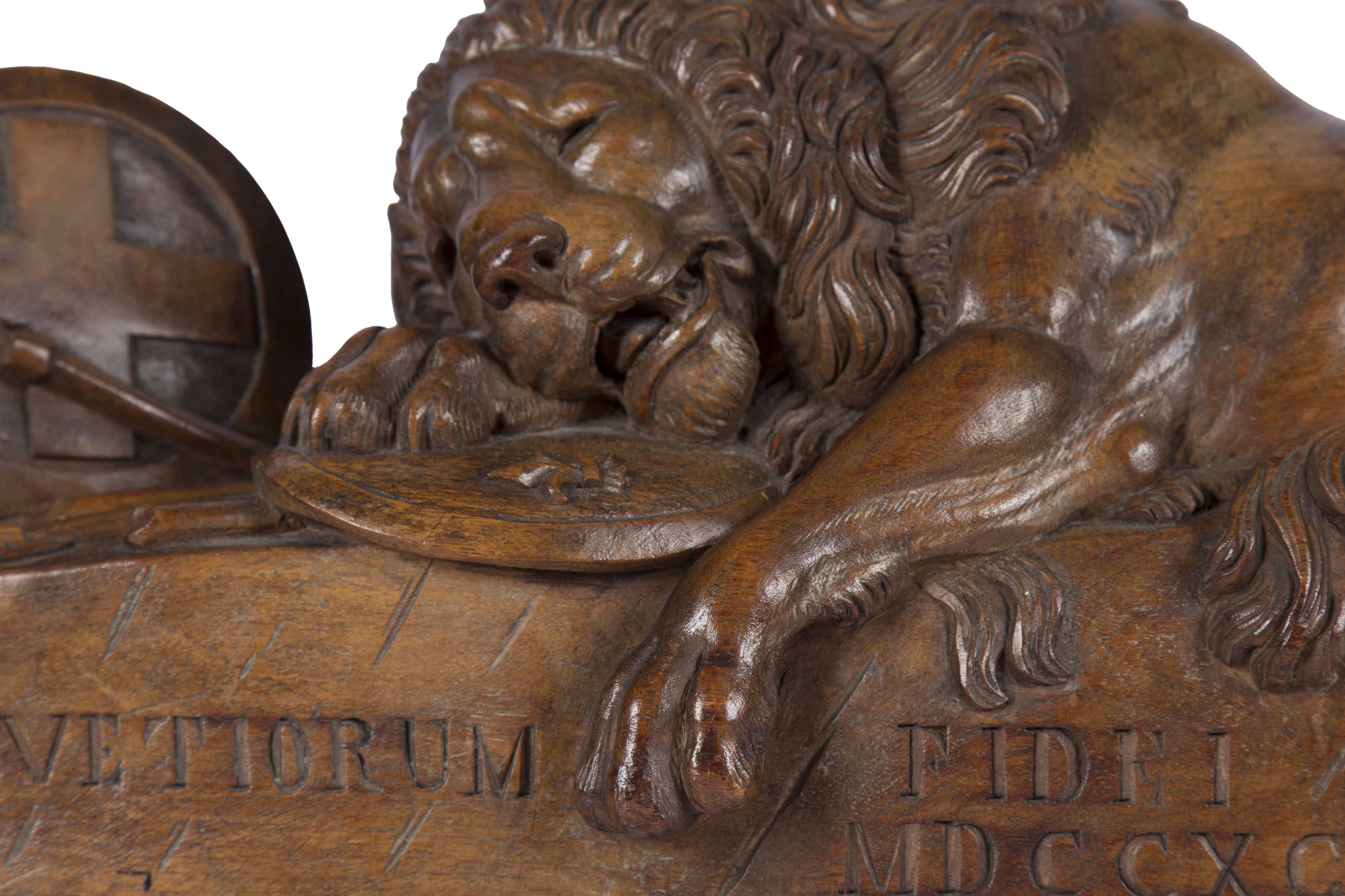 Early 20th Century Swiss Black Forest Lion of Lucerne Walnut Carving