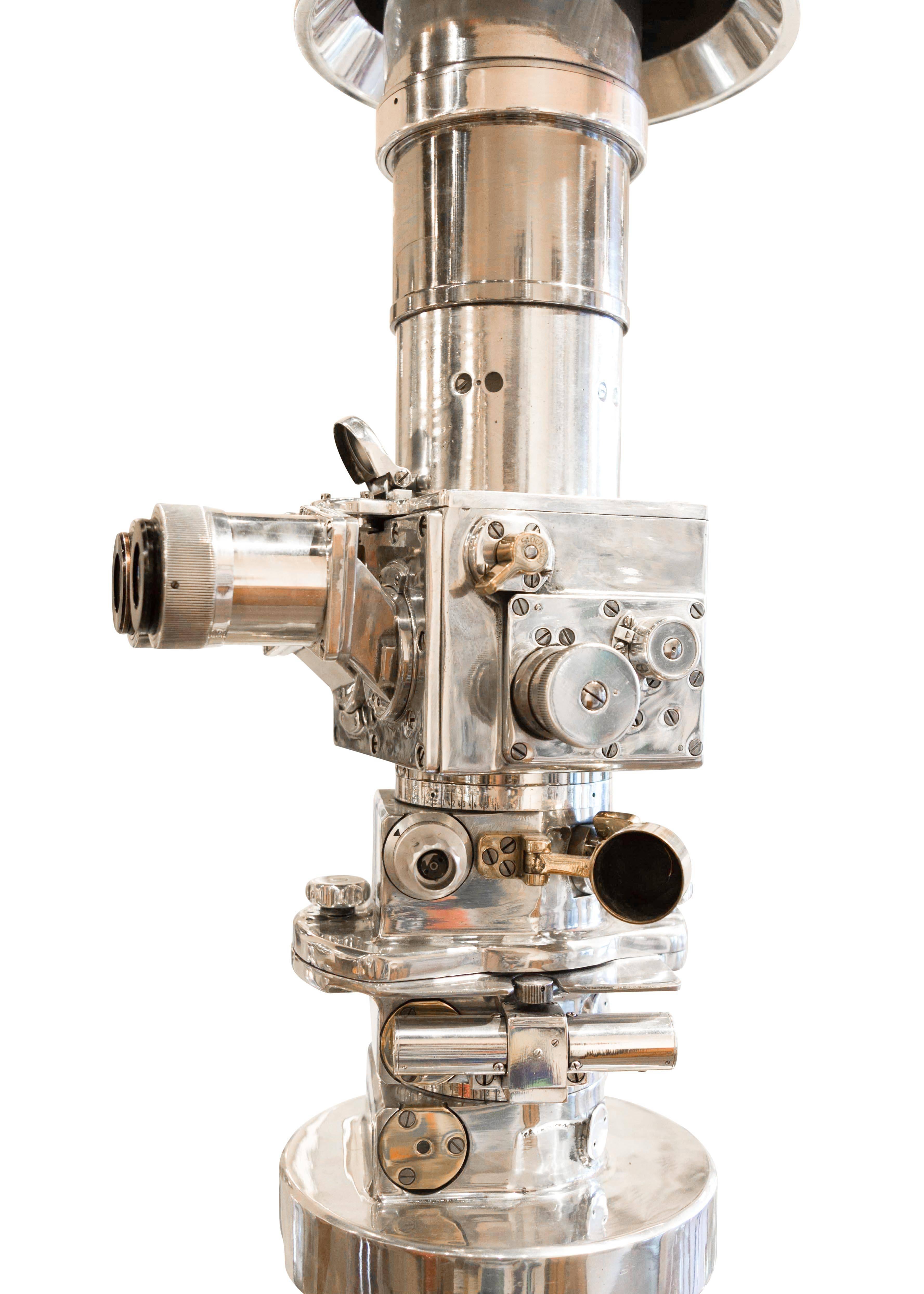 Mid-20th Century 1960s Carl Zeiss 10x50 Periscope
