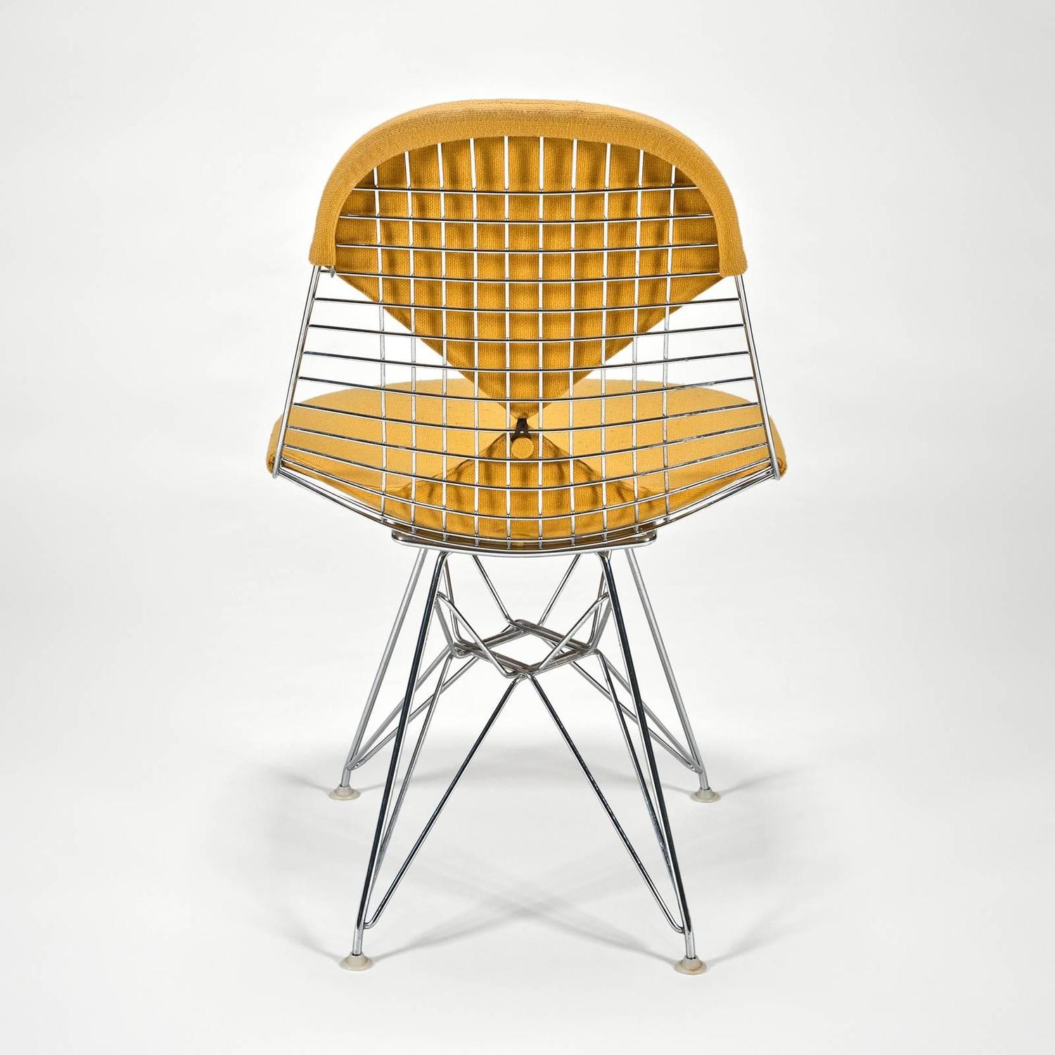 Side Chair Dkr With Bikini Upholstery By Charles And Ray Eames