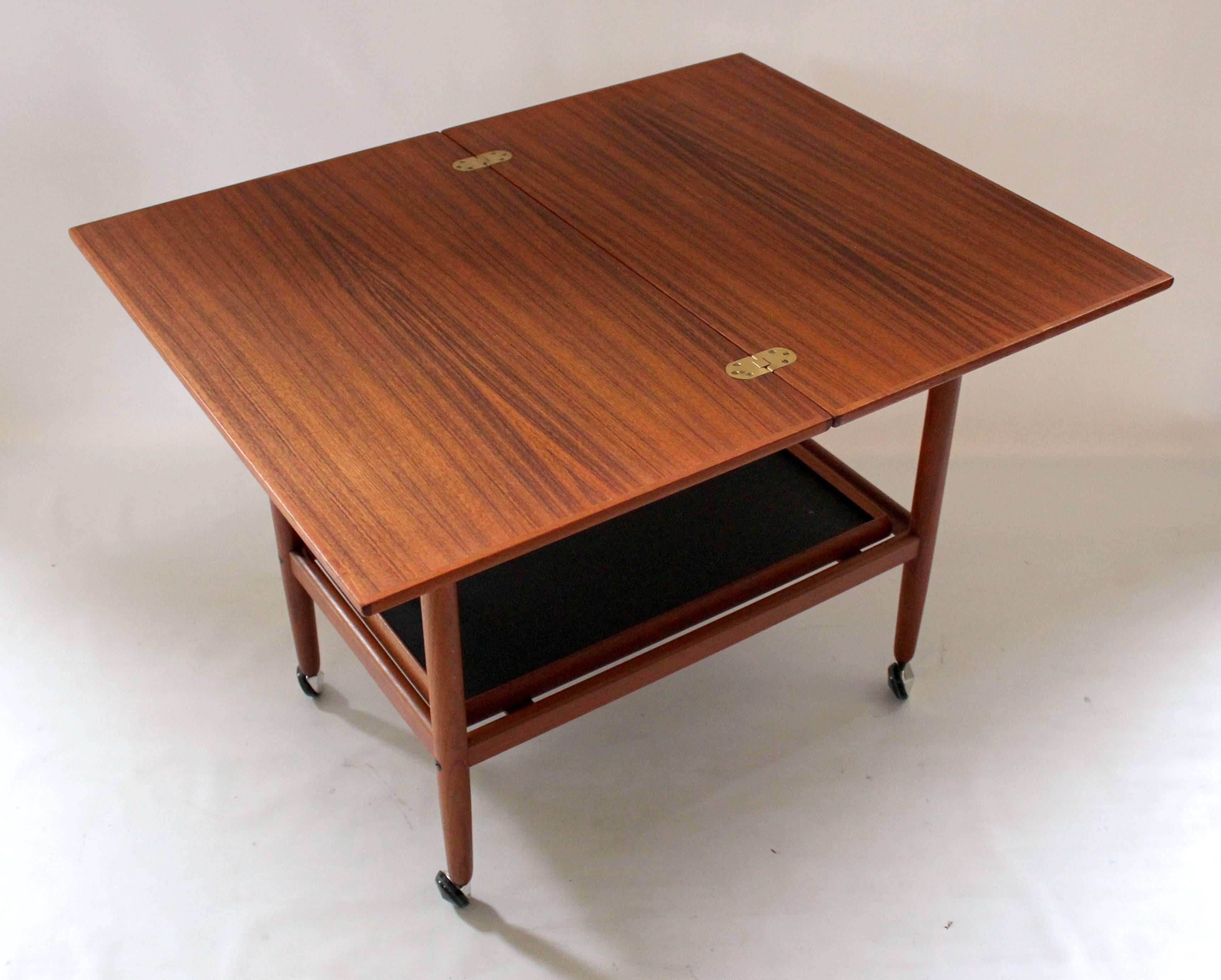 1960s Danish Modern Teak Convertible Bar Cart, in the Style of Grete Jalk In Good Condition In Sacramento, CA