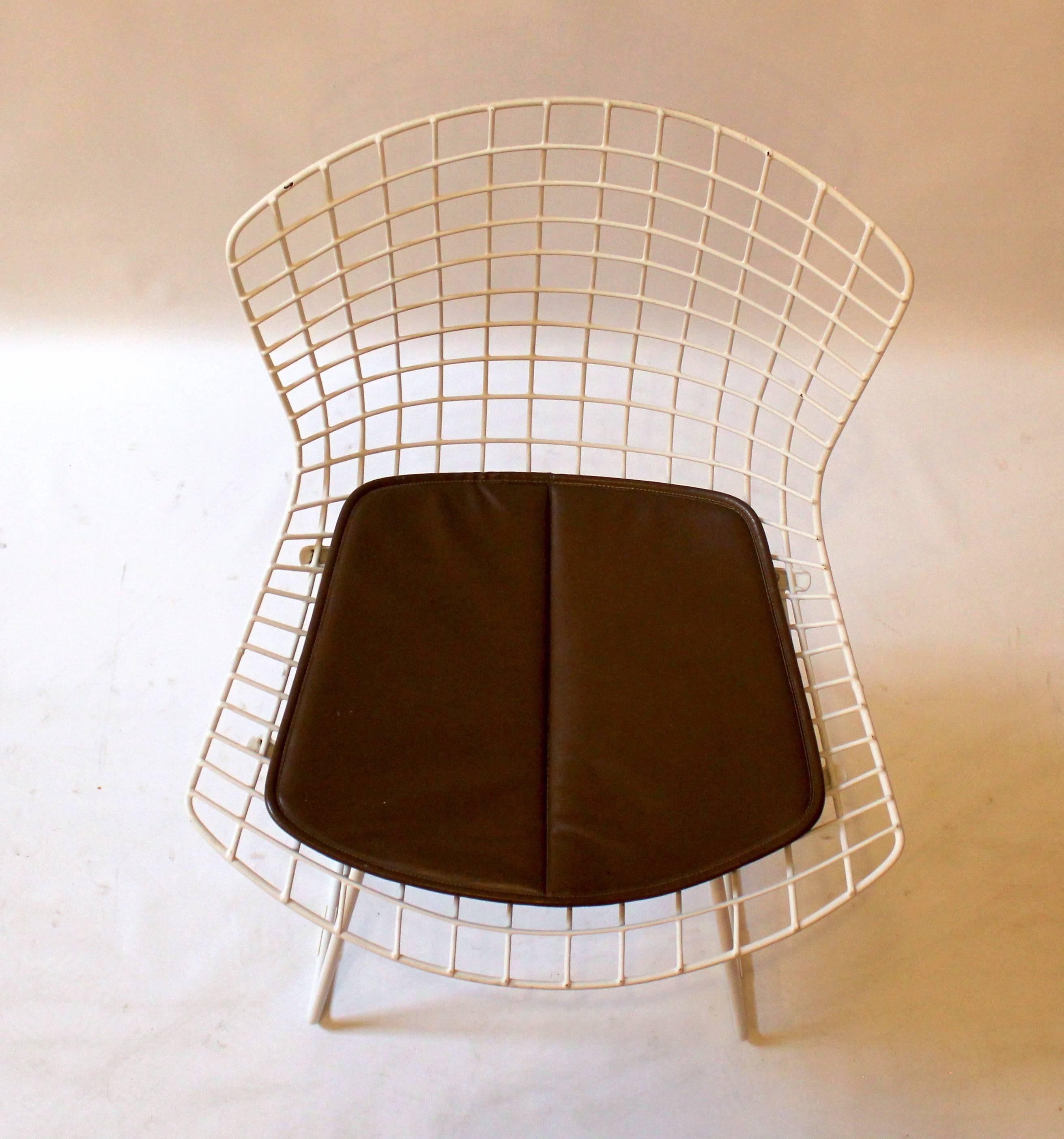 Metal Set of six 1960s Harry Bertoia Side Chairs for Knoll with Original Seat Pads