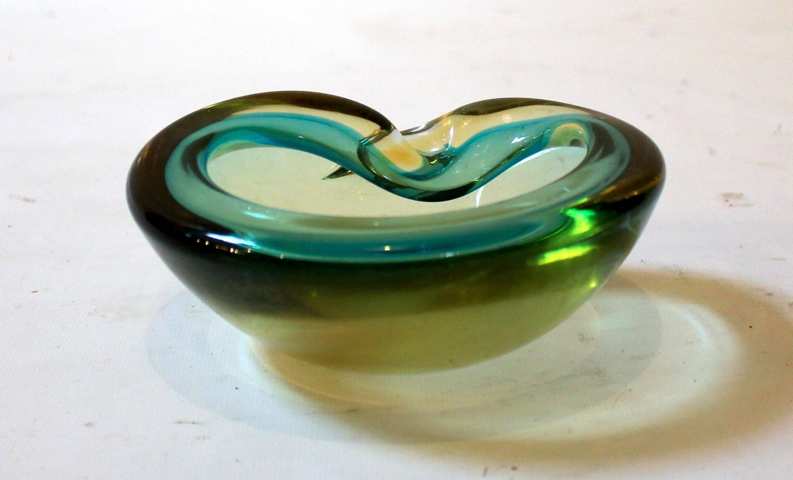 Mid-Century Murano Art Glass Ashtray or Bowl In Excellent Condition In Sacramento, CA