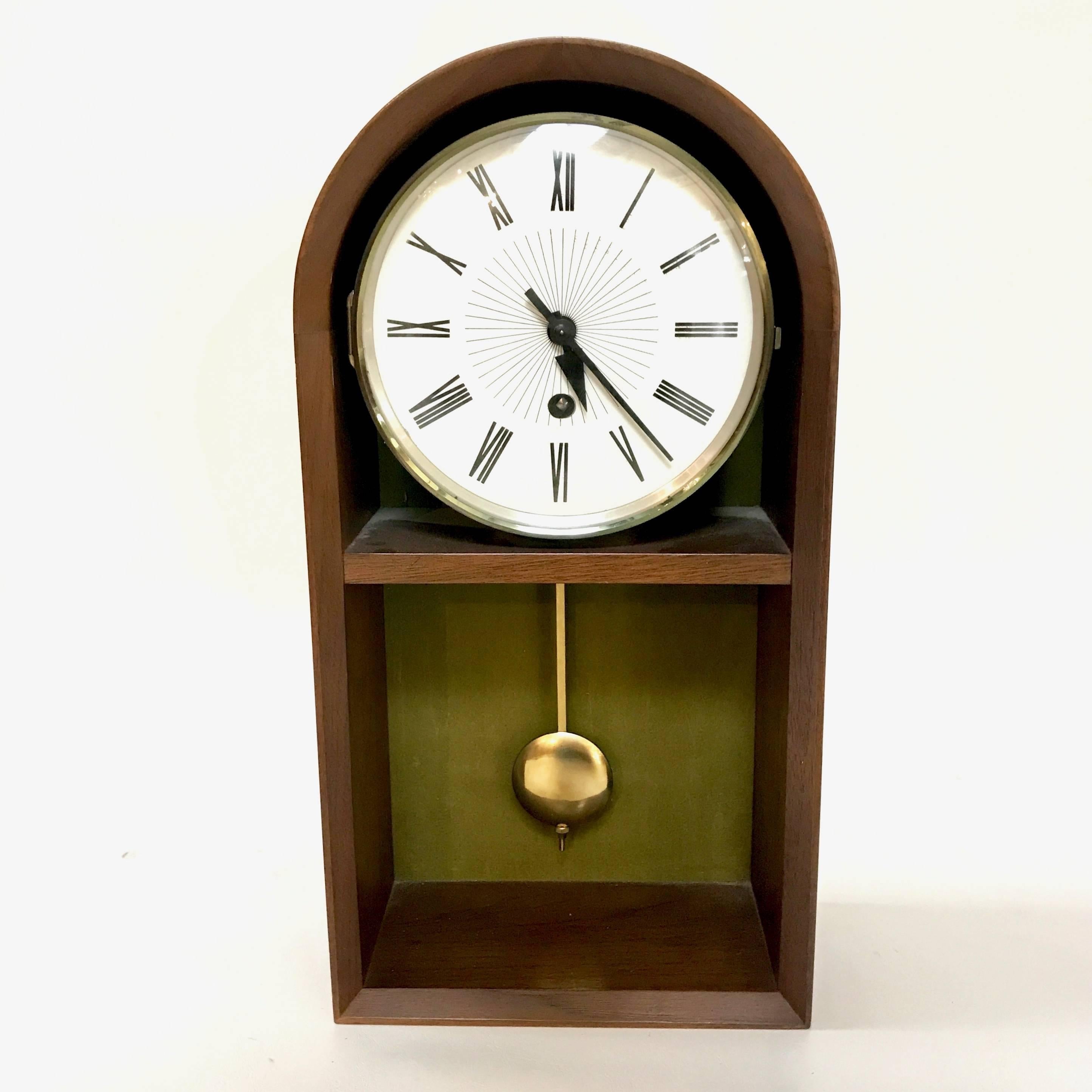 Mid-Century Modern Mid-Century Walnut Howard Miller Meridian Pendulum Clock For Sale