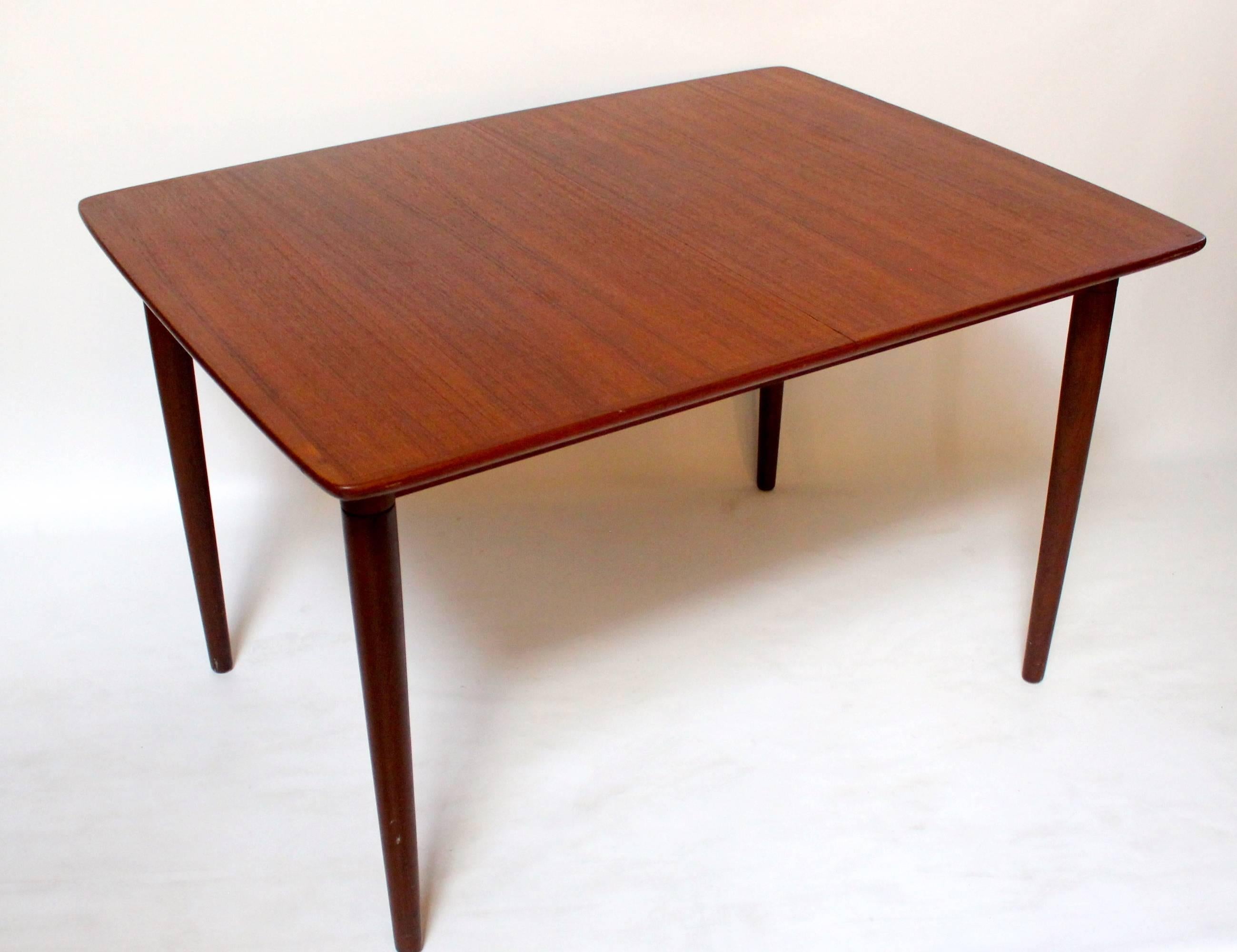 Mid-20th Century 1960s Danish Modern Teak Dining Table with Two Leaves