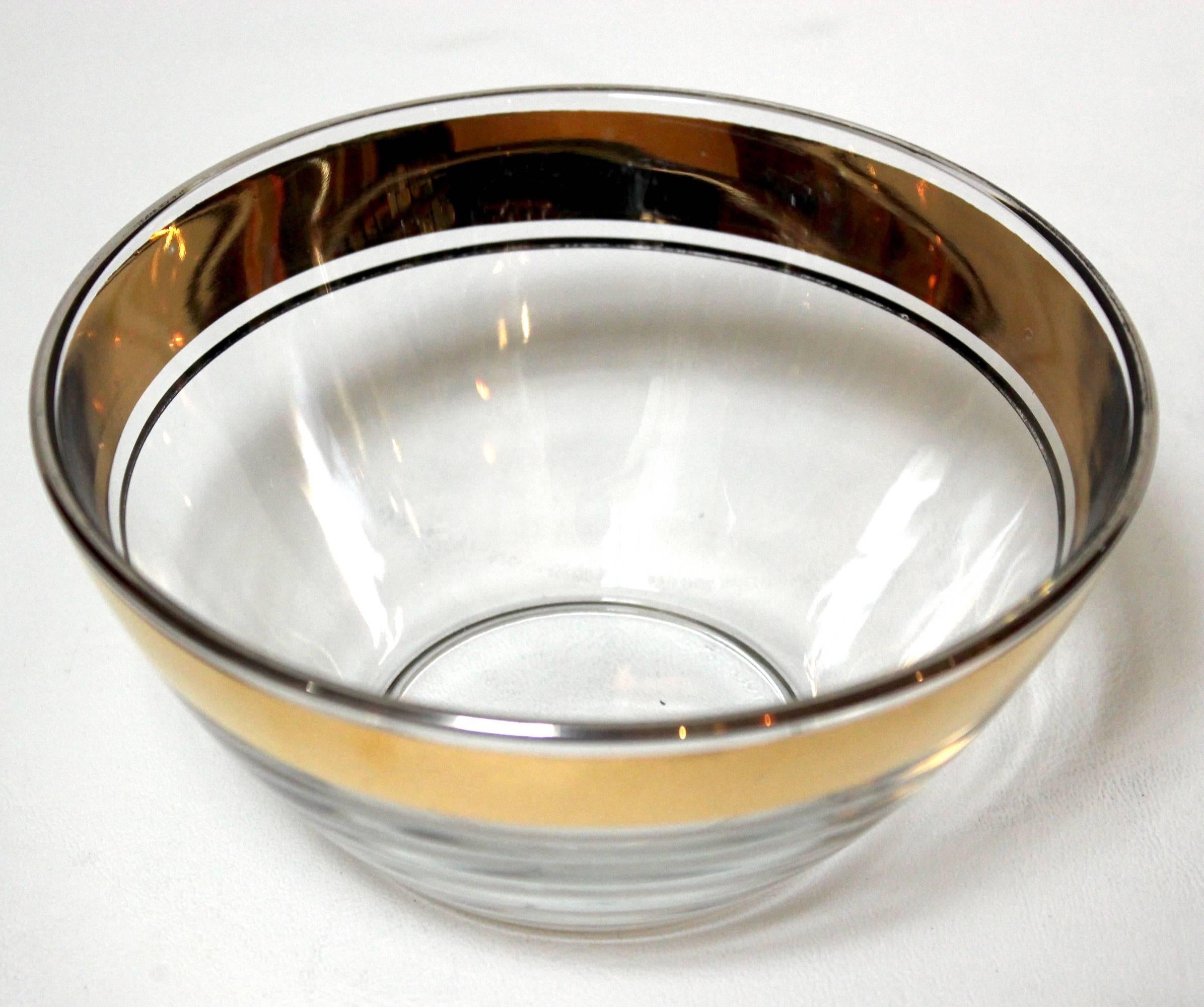Mid-Century Modern Dorothy Thorpe Crystal and 18-karat Gold Chip and Dip Set In Excellent Condition In Sacramento, CA