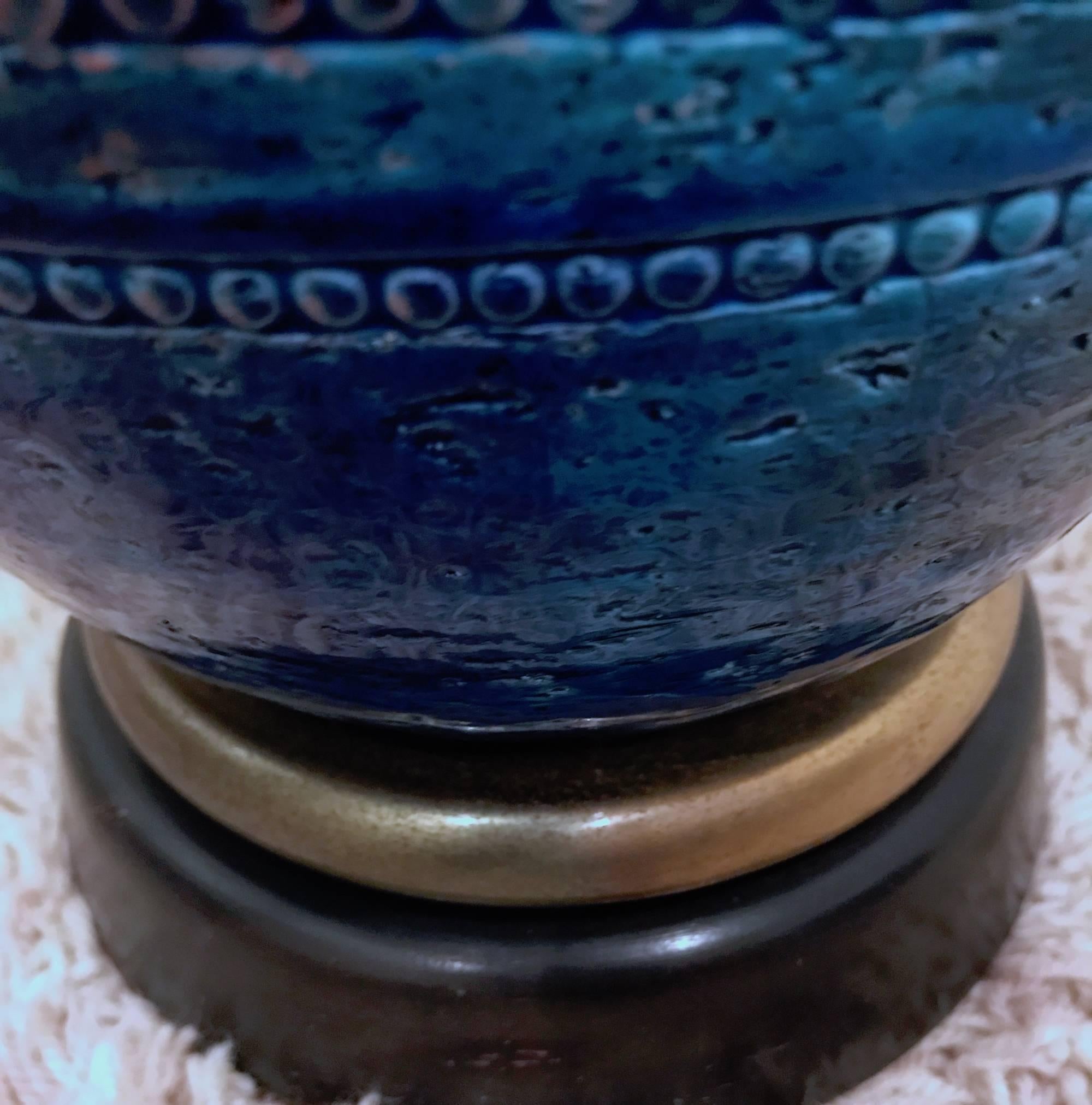 Mid-20th Century 1950s Large Rimini Blue Ceramic Lamp by Aldo Londi for Bitossi For Sale