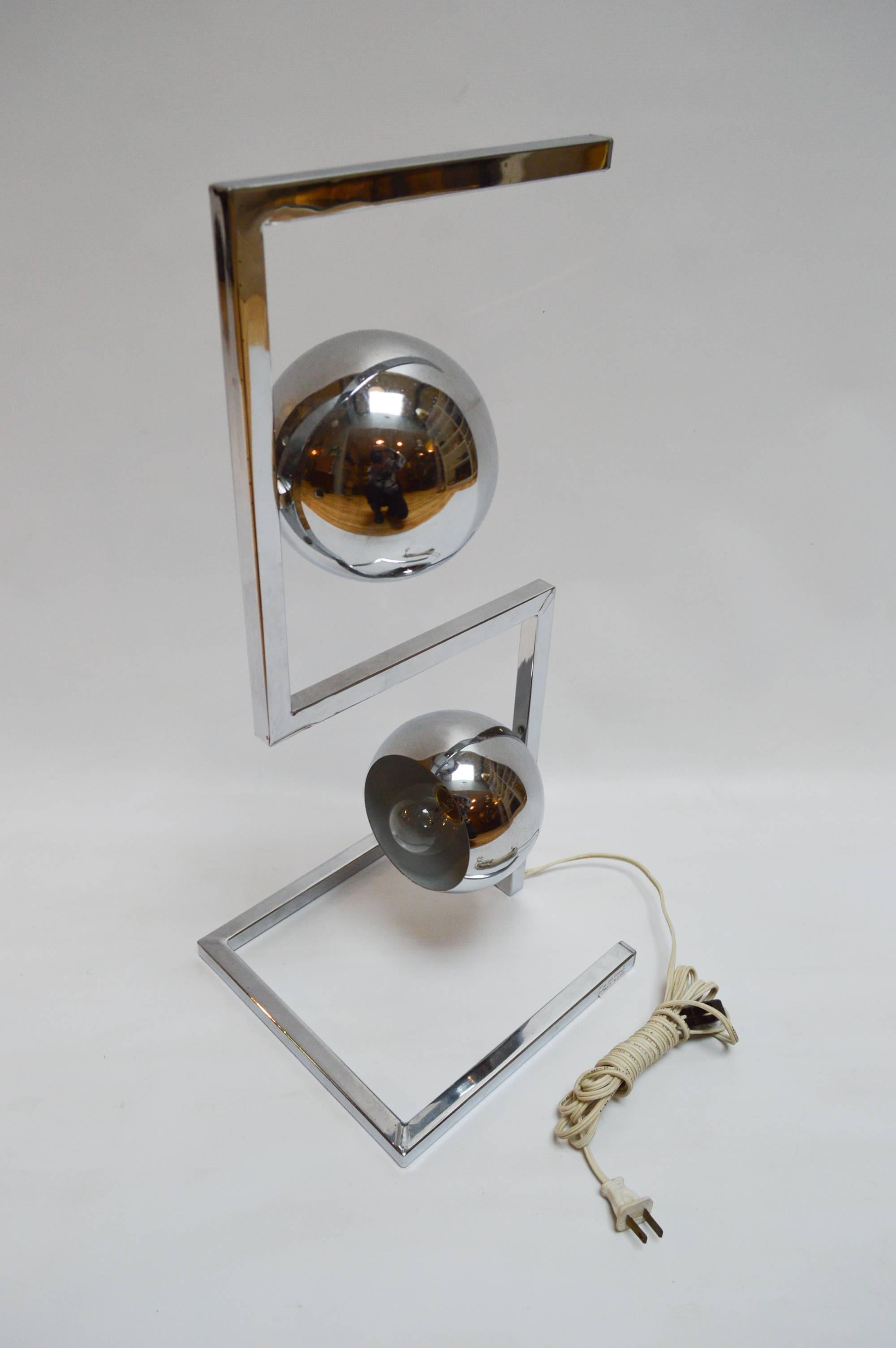 Mid-Century Modern Chrome Eyeball Two-Light Table Lamp For Sale 4