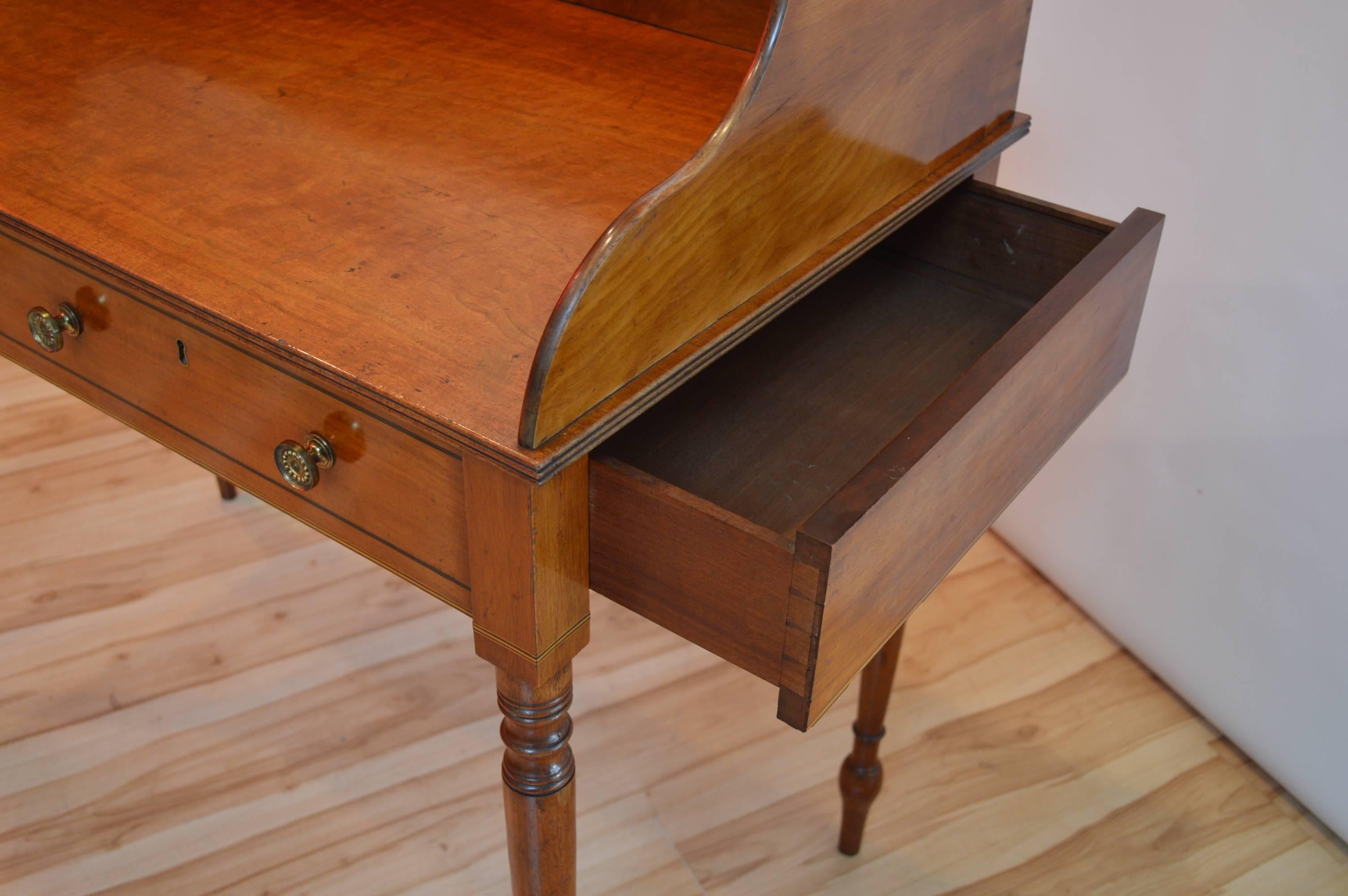 19th Century Cuban Mahogany American Writing Desk with Hidden Drawers 3