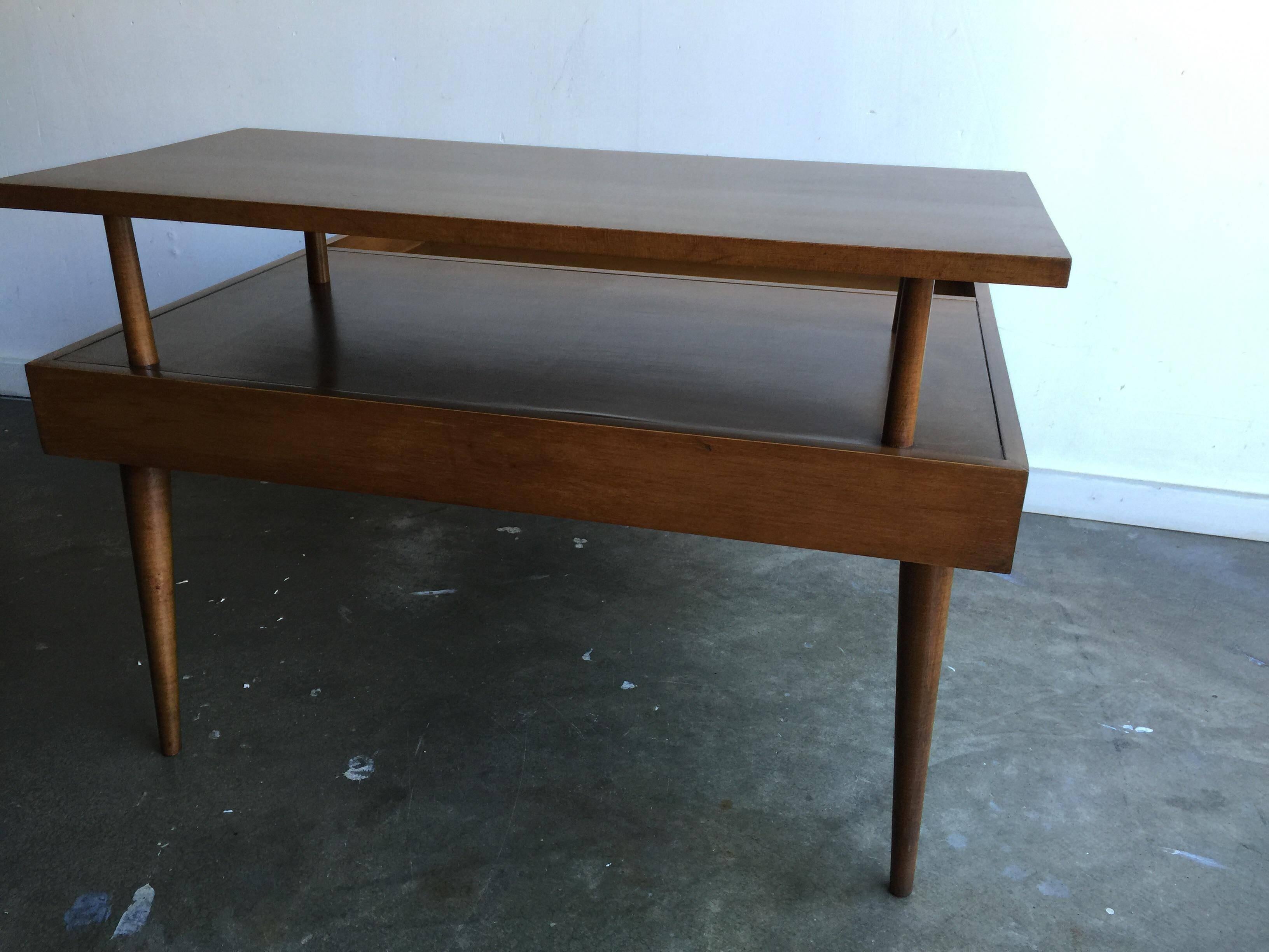 Mid-Century Paul McCobb Planner Group Step Table In Good Condition For Sale In Sacramento, CA