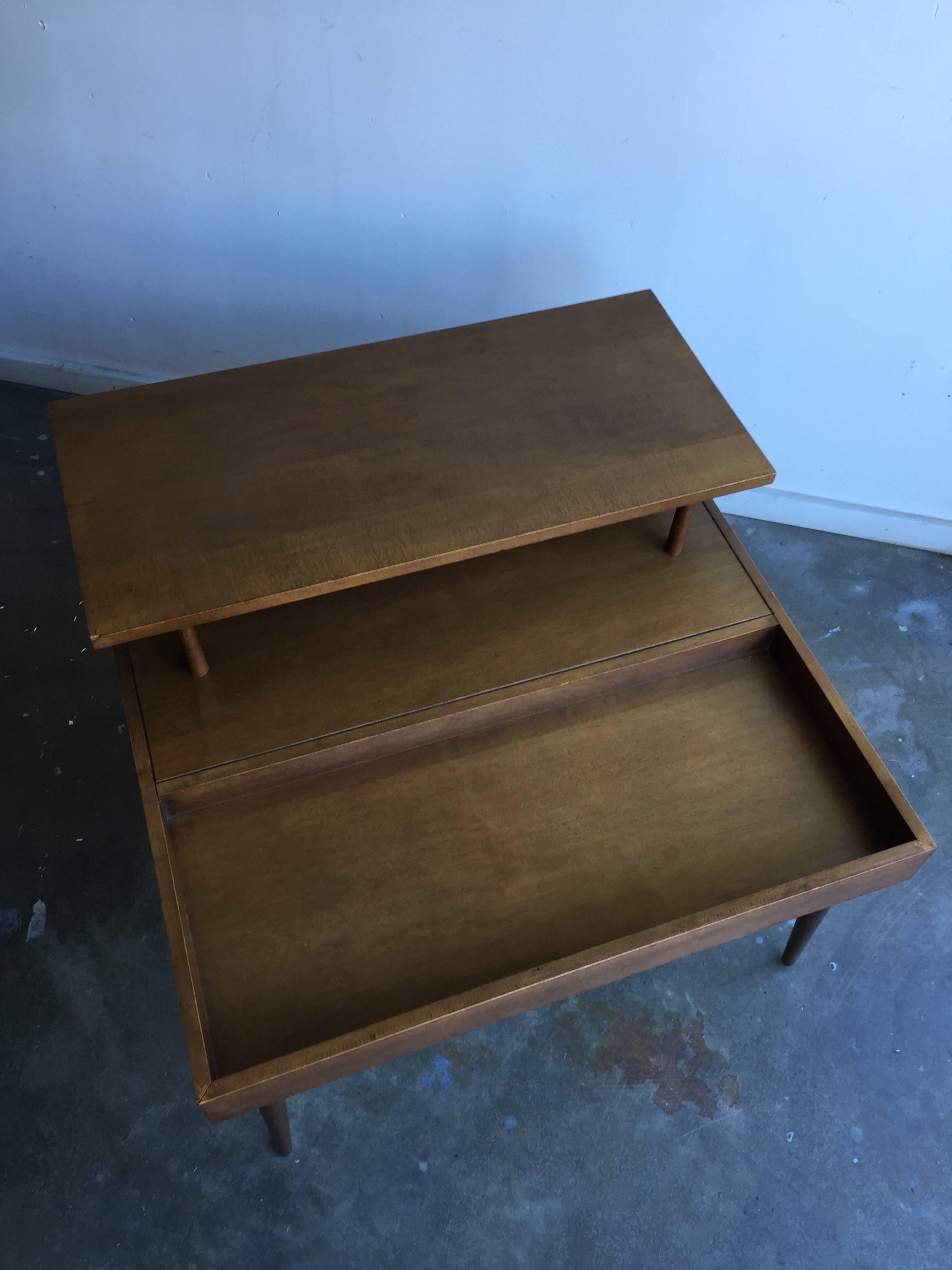 American Mid-Century Paul McCobb Planner Group Step Table For Sale