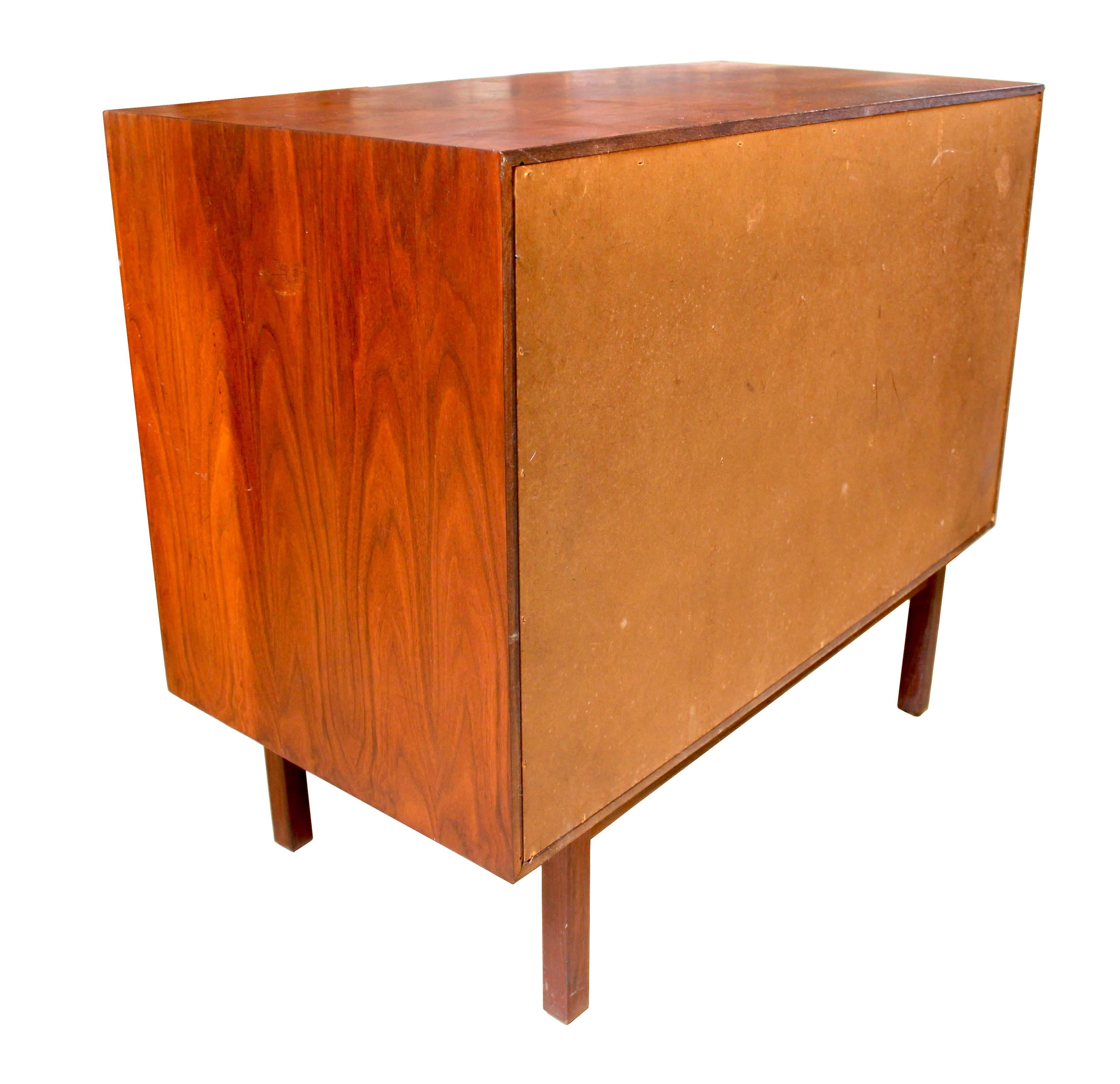 1950s Milo Baughman Walnut Four-Drawer Dresser for Arch Gordon 1