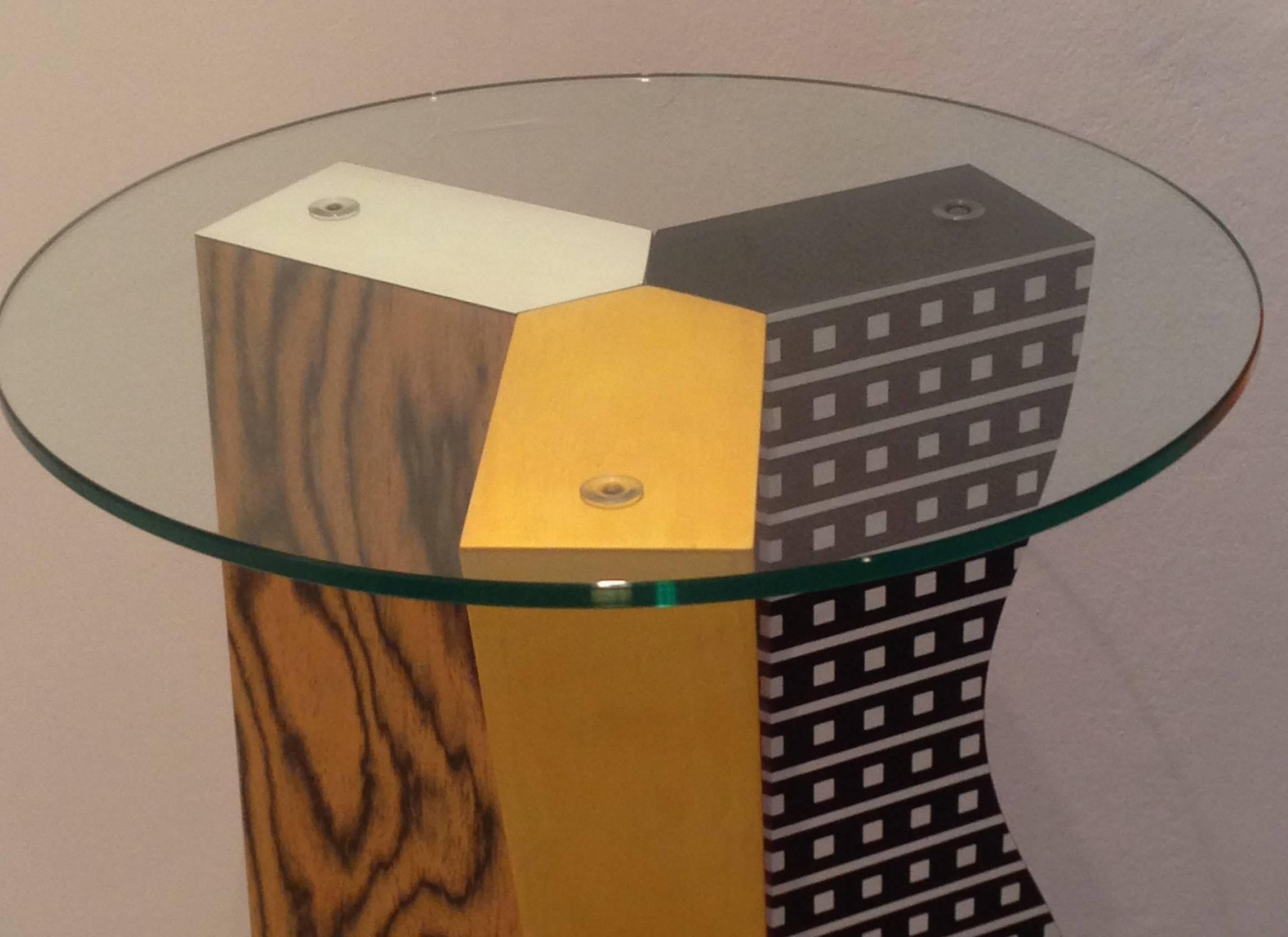 Late 20th Century IVORY Pedestal and Side Table by Ettore Sottsass for Memphis Milano For Sale