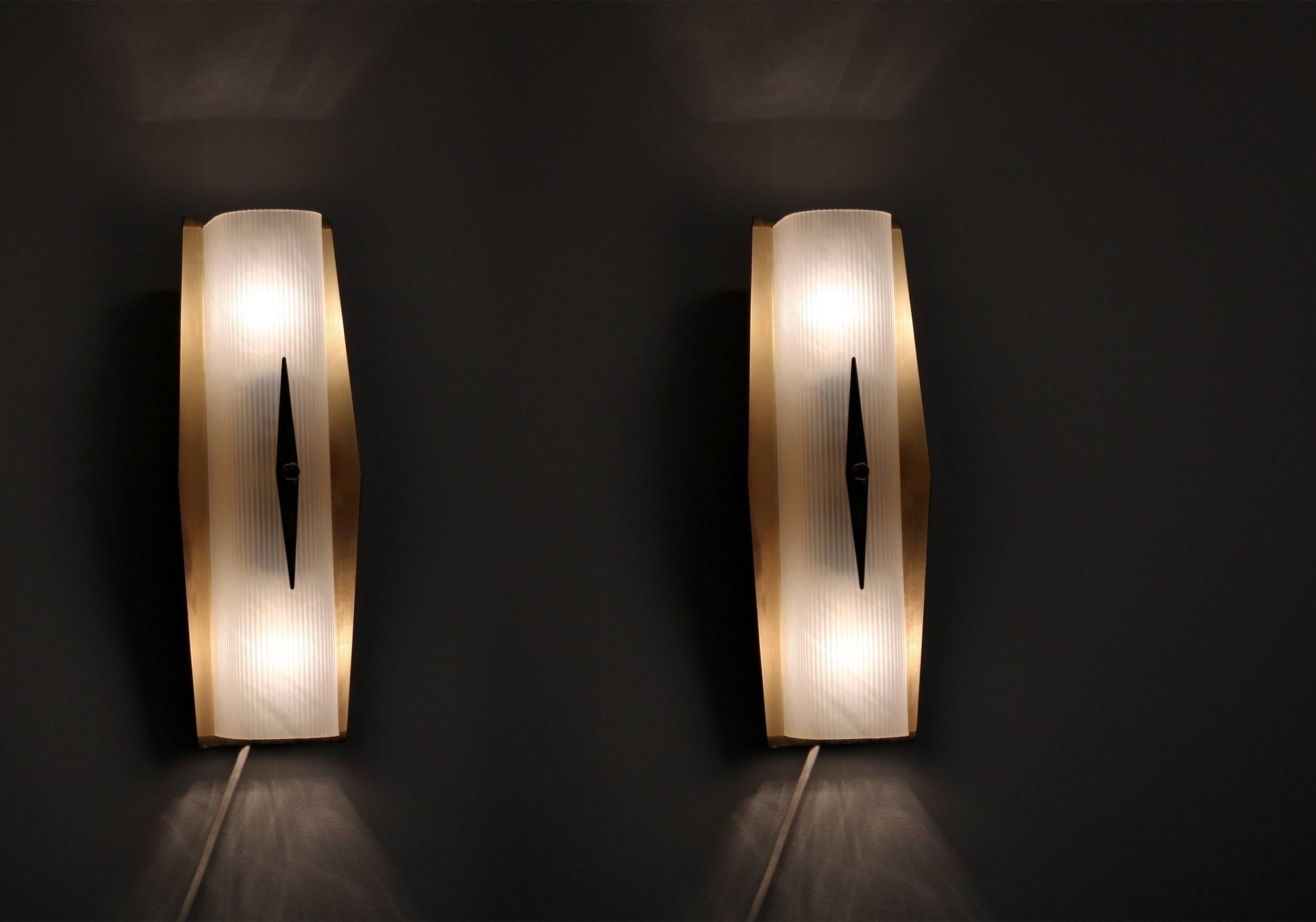 Mid-20th Century Pair of Functionalist Wall Sconces in Brass by Høvik Lys, 1950s
