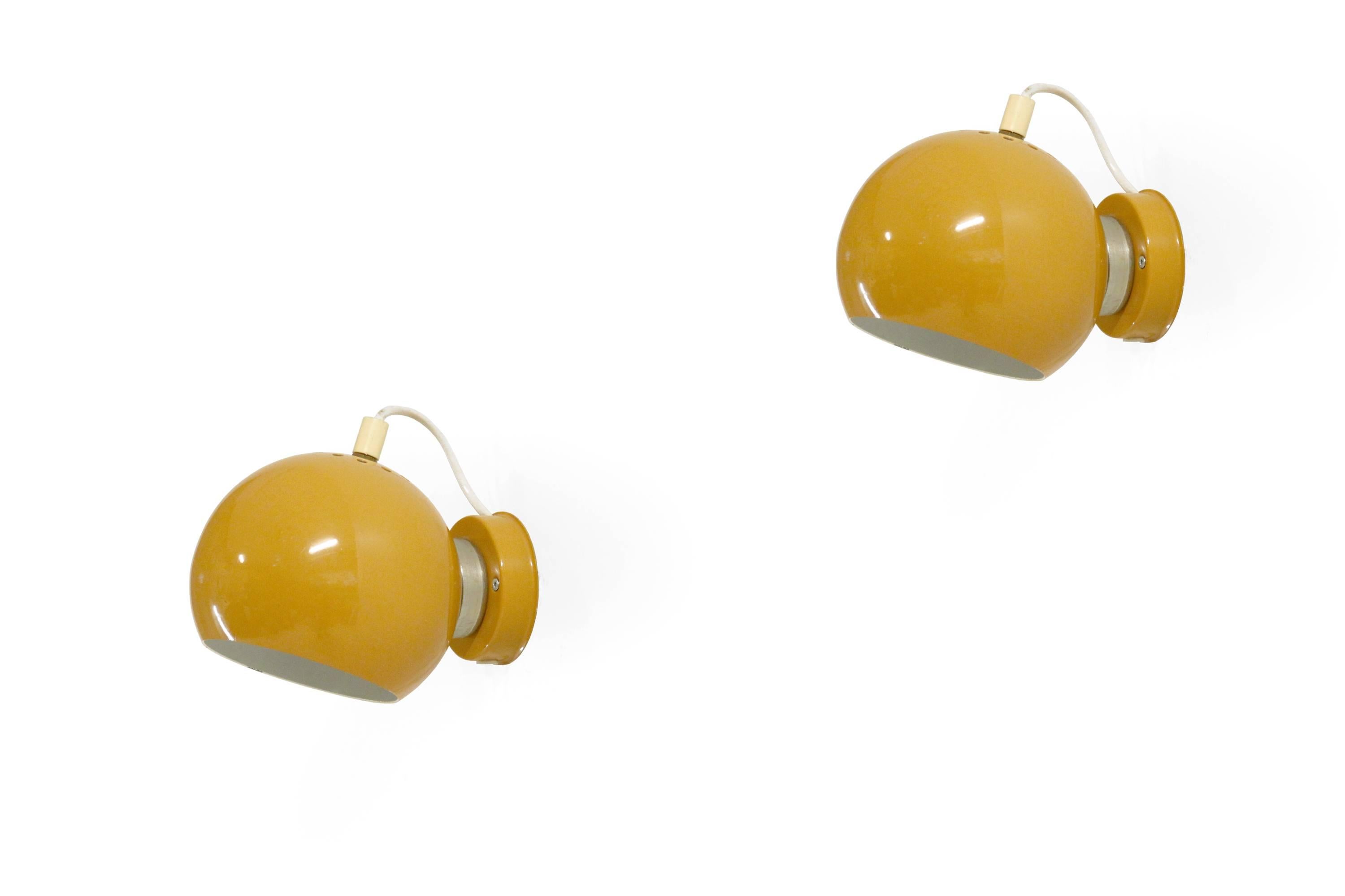 Pair of Scandinavian Wall Lights by Floistad, Norway, 1970s In Excellent Condition In Oslo, NO