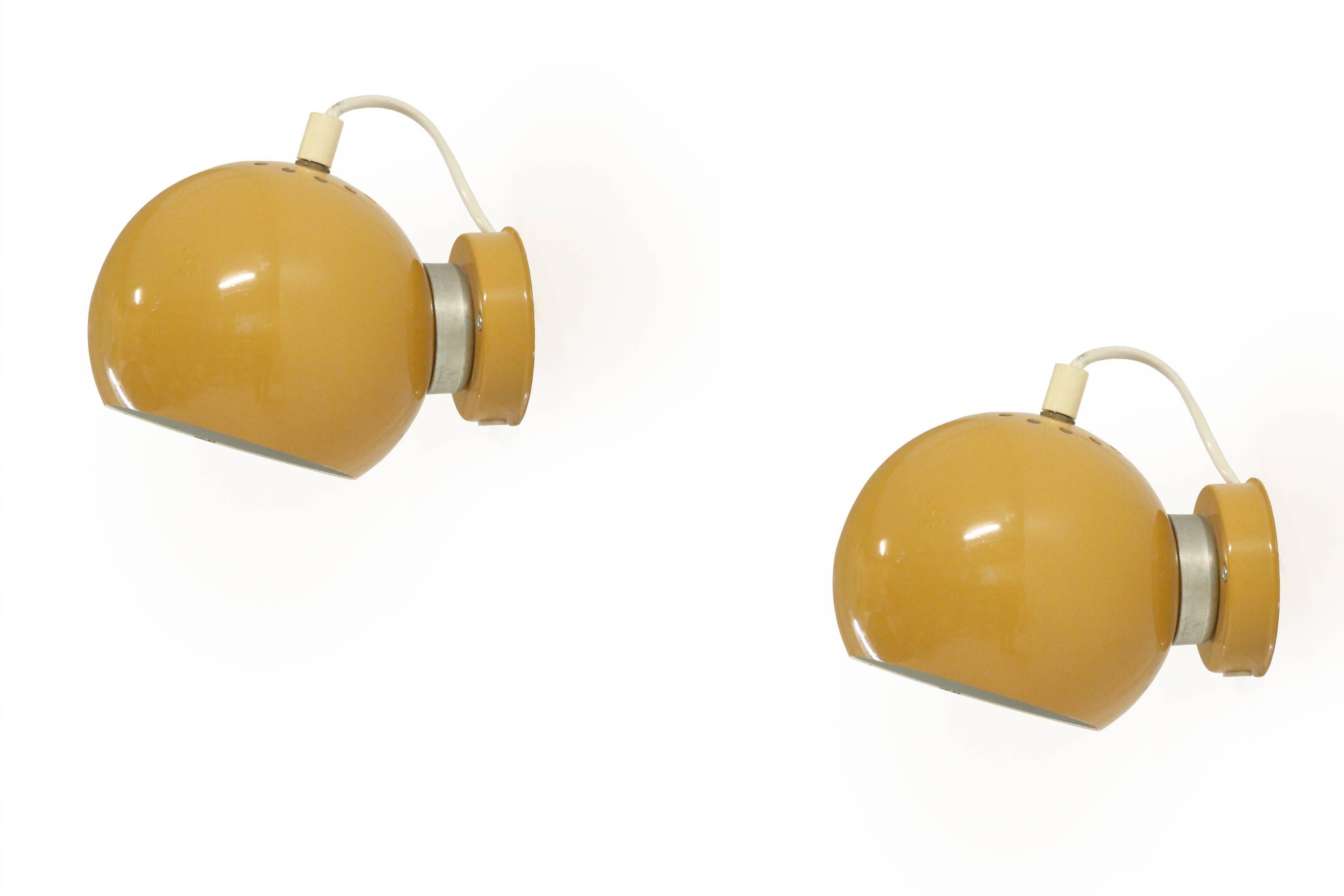 Mid-Century Modern Pair of Scandinavian Wall Lights by Floistad, Norway, 1970s