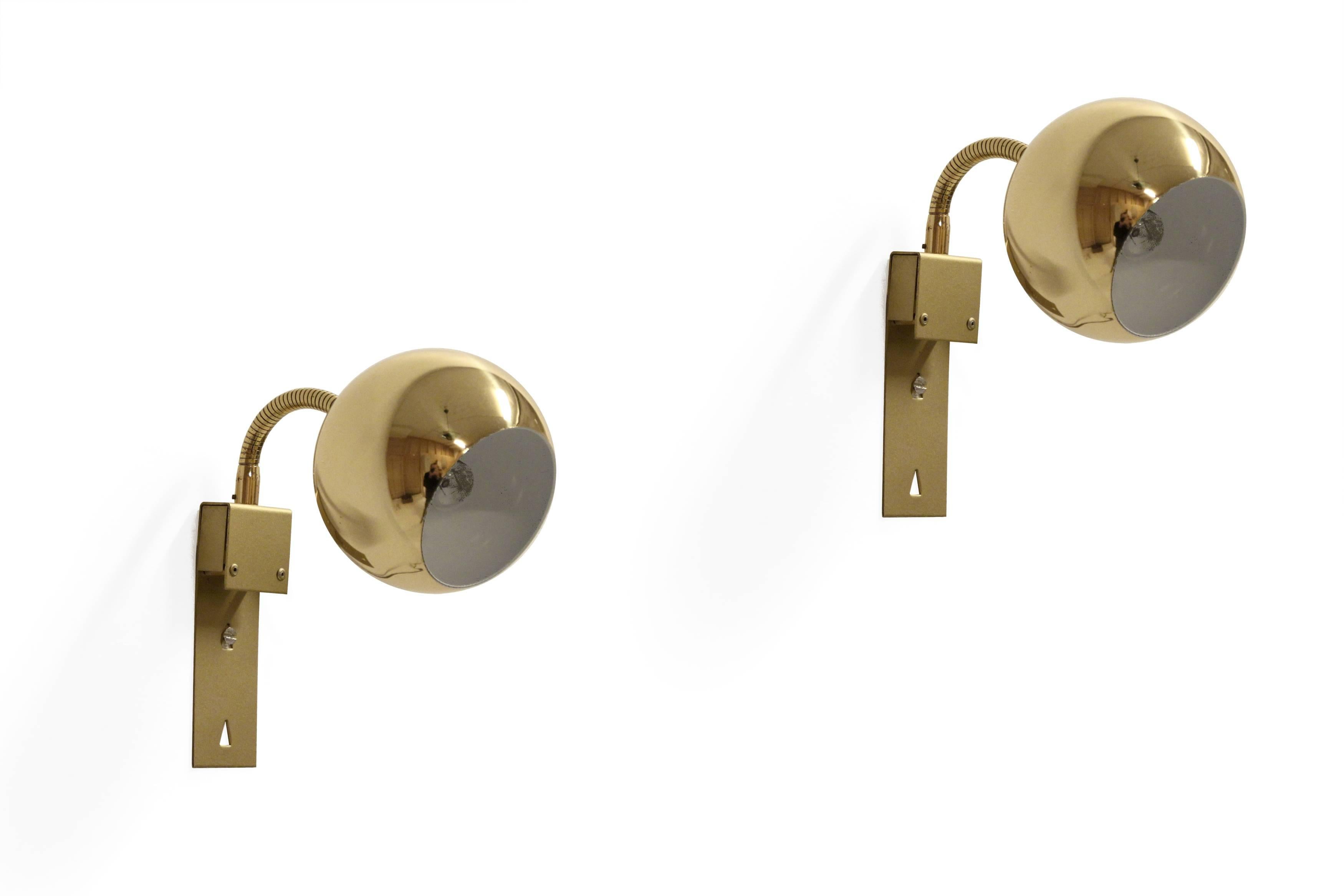 Mid-Century Modern Pair of Midcentury Wall Lamps in Brass, Norway, 1960s For Sale