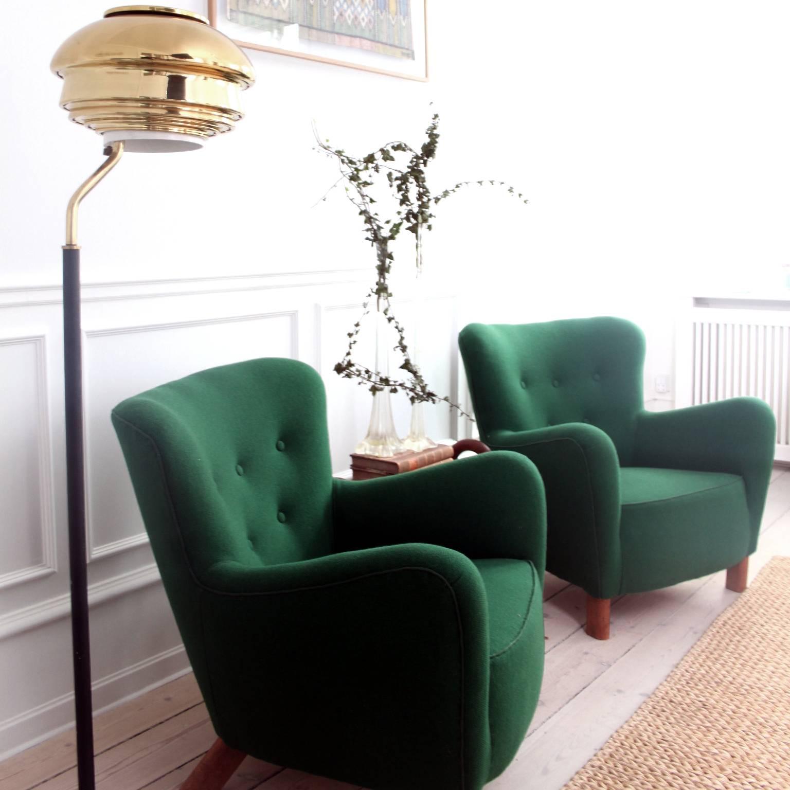 Danish Fritz Hansen, Pair of Easy Chairs Model 1669, Mid-Century Modern