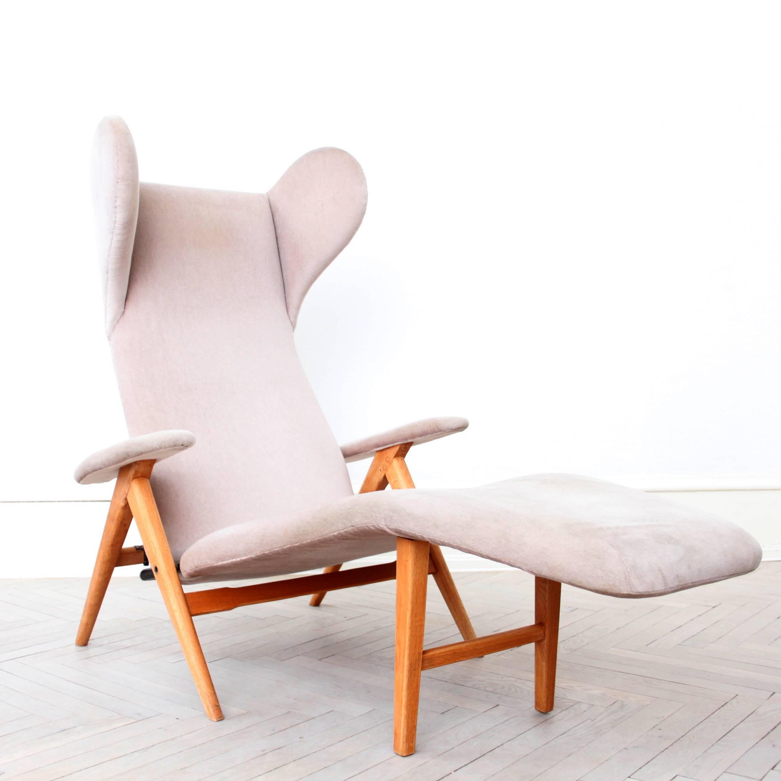 Original H.W. Klein Chaise Longue Chair in Teak and Fabric (Dänisch)