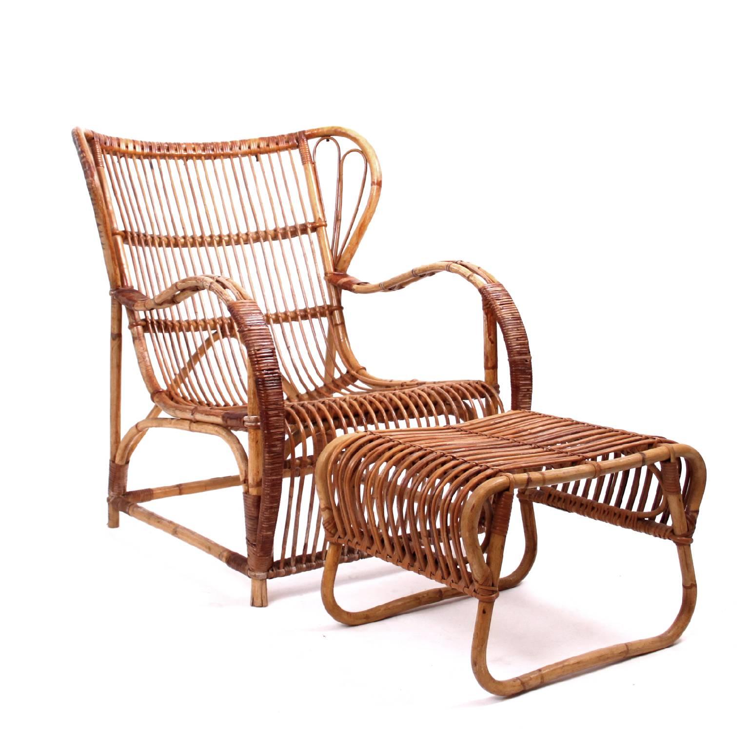 A pair of elegant bamboo lounge chairs with foot stools by Viggo Boesen for R. Wengler, Denmark. 

Designed and manufactured in Denmark, 1930s.

The bamboo has a beautiful dark color from aging and is in an excellent condition.

 