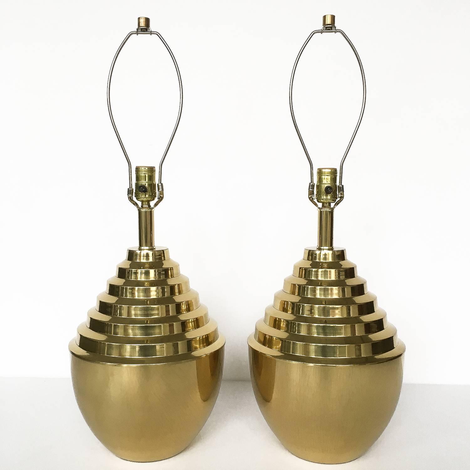 Mid-Century Modern Pair of Brass Stepped Modern Urn-Form Table Lamps