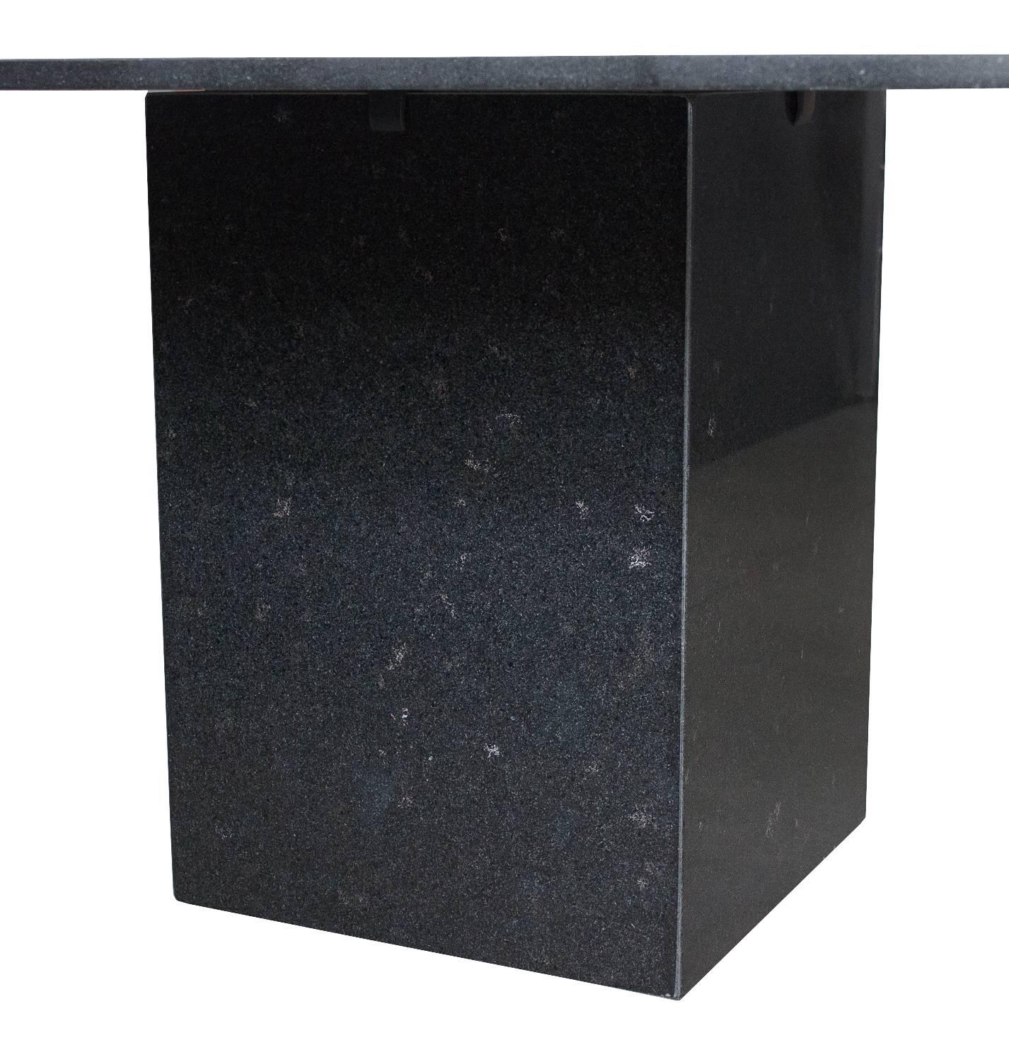 Minimalist Italian Black Granite Pedestal Dining Table In Excellent Condition In Chicago, IL