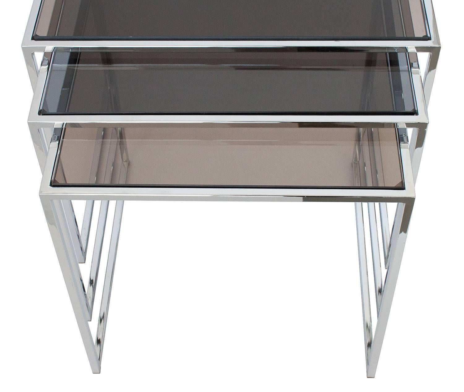 Set of Milo Baughman Chrome and Smoked Glass Nesting Tables In Good Condition In Chicago, IL