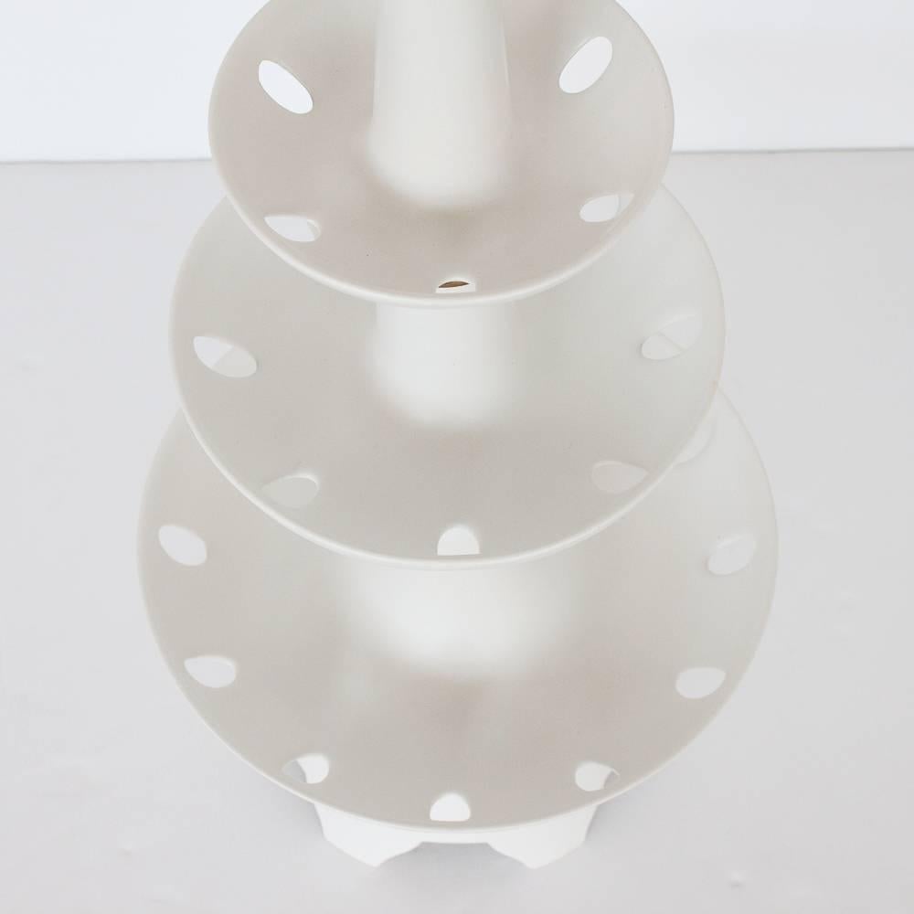 White Porcelain Table Lamp by Gerald Thurston for Lightolier 1