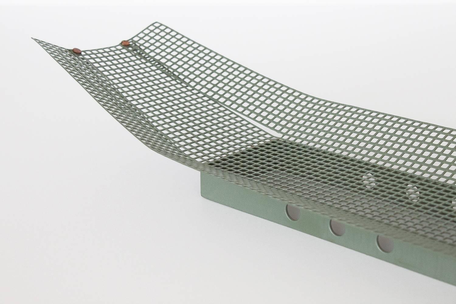 Green Enameled Perforated Metal Tray Centerpiece 4