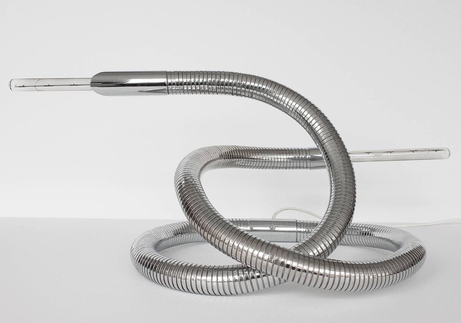 Metal Unique 1960s Italian Chrome Flexible Snake Lamp