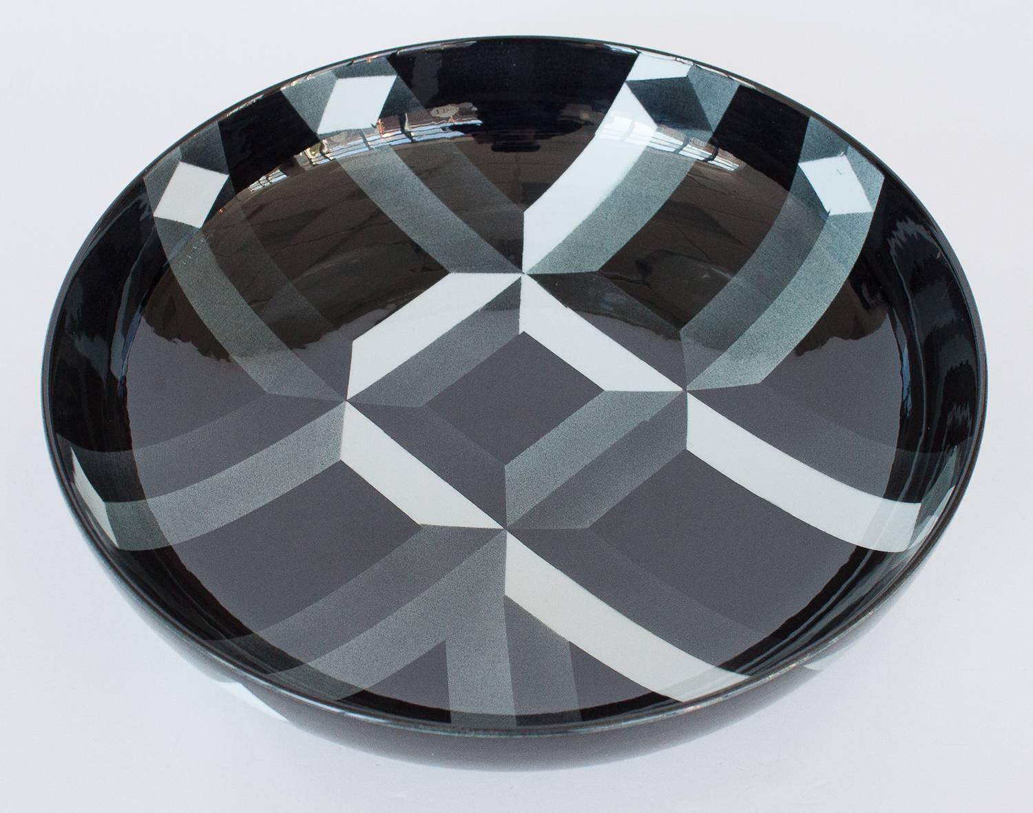 Mid-Century Modern Porcelain Bowl by Rolf Sinnemark for Rörstrand