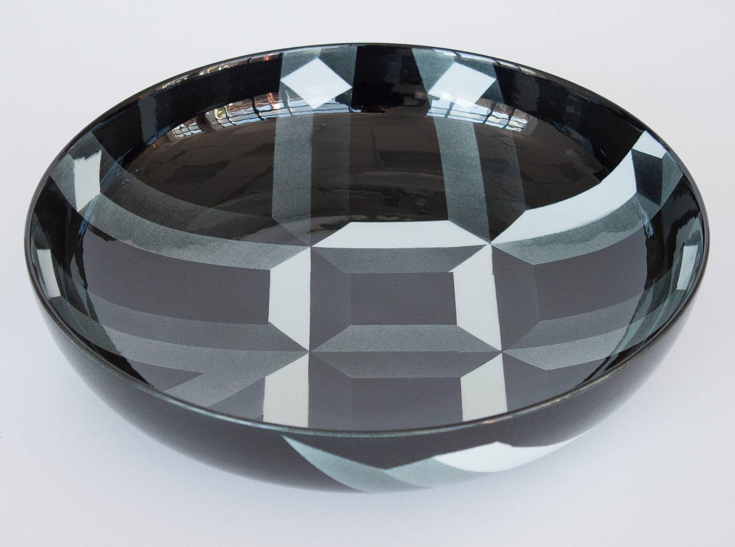 Swedish Porcelain Bowl by Rolf Sinnemark for Rörstrand