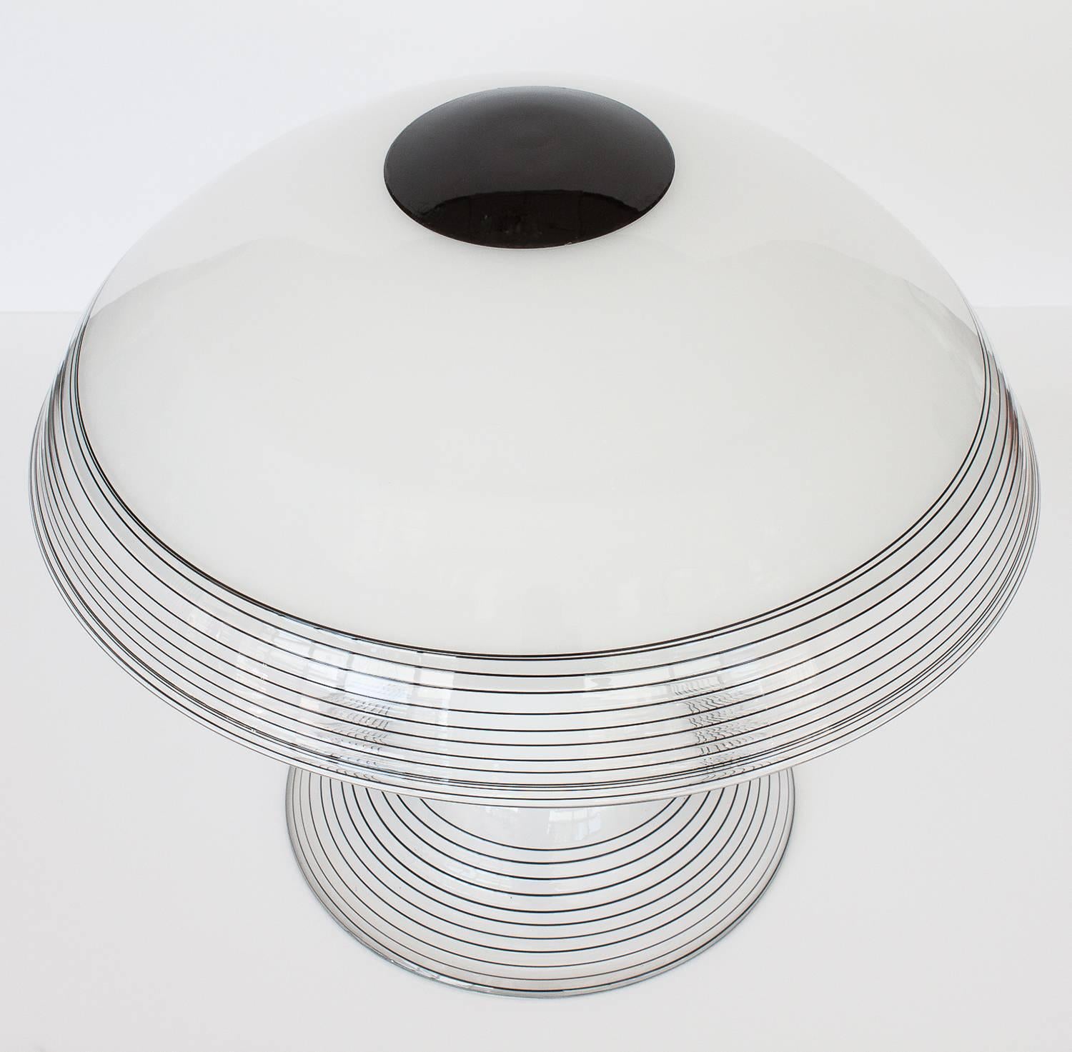 Mid-Century Modern Italian Black and White Murano Swirl Glass Table Lamp