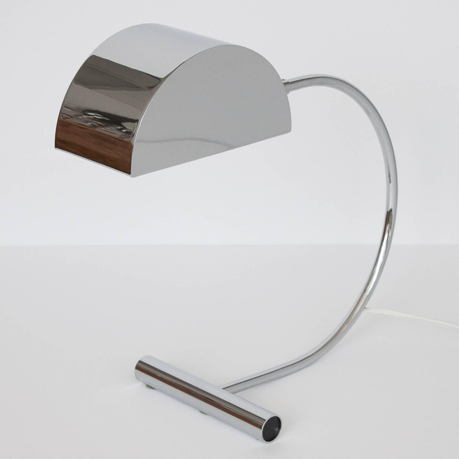 Mid-Century Modern Koch and Lowy Chrome Cantilevered Modernist Desk Lamp