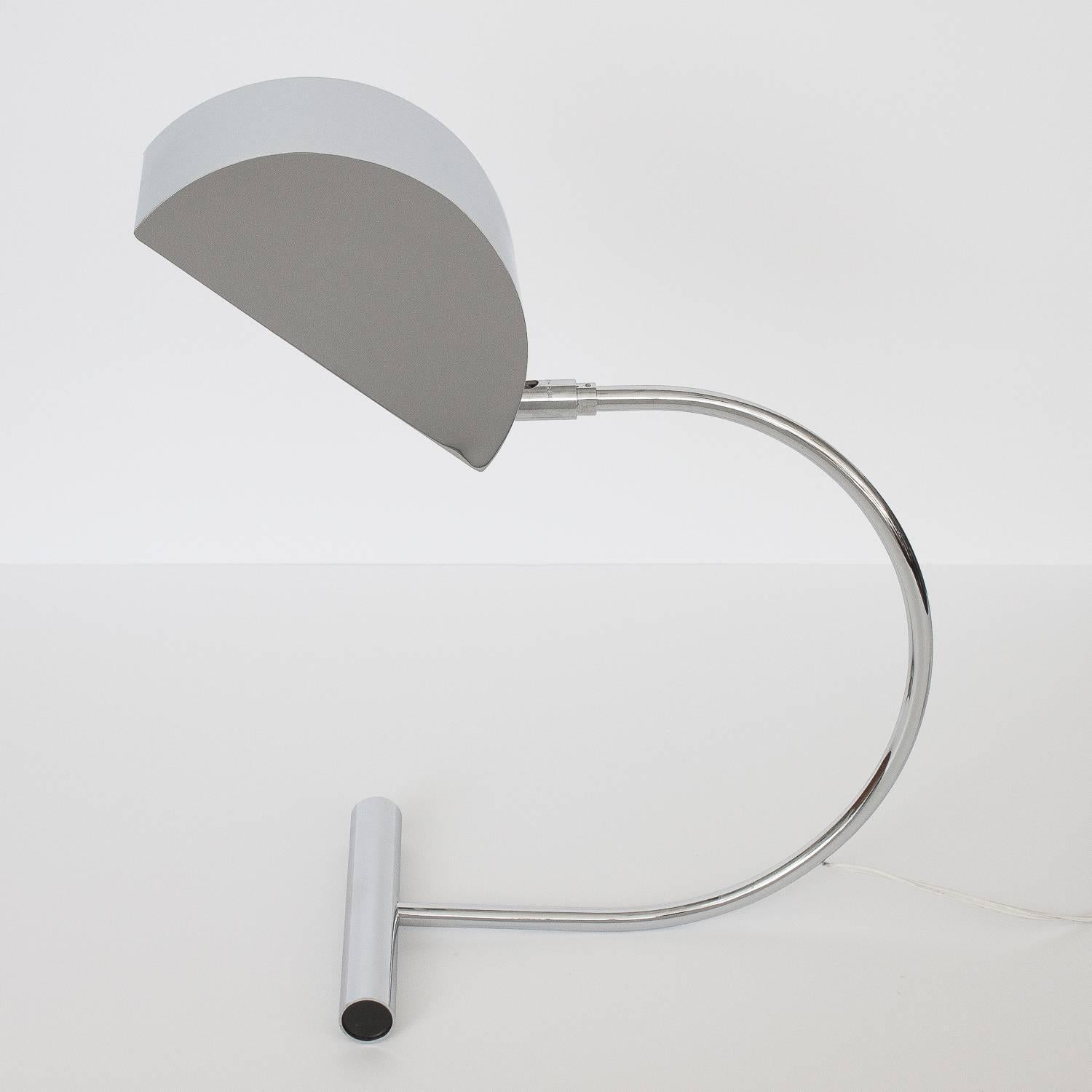 Plated Koch and Lowy Chrome Cantilevered Modernist Desk Lamp
