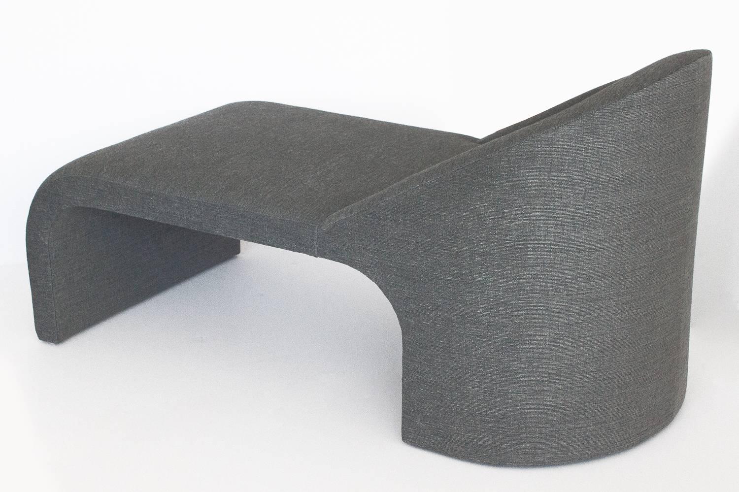 Late 20th Century Modernist Fully Upholstered Chaise Lounge