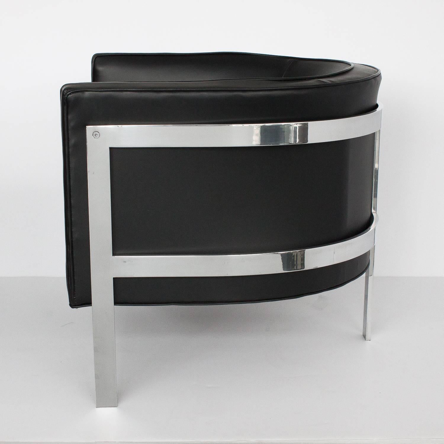 Mid-Century Modern Pair of Three-Legged Aluminium Frame Lounge Chairs by Erwin Lambeth