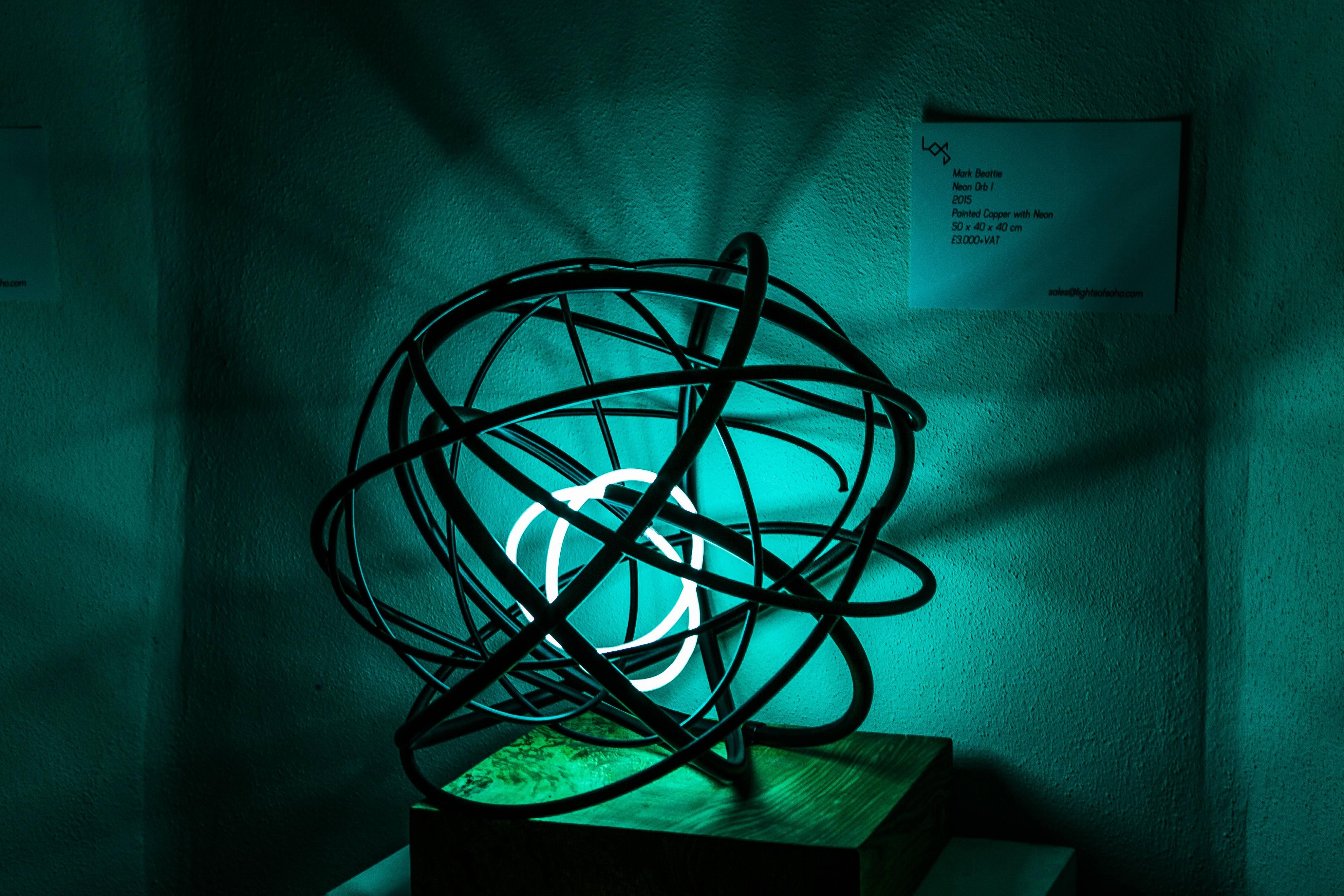 Neon Orb I, 2015

Painted Copper, Turquoise Neon & Oiled Ash Base.

240v 13A UK Power