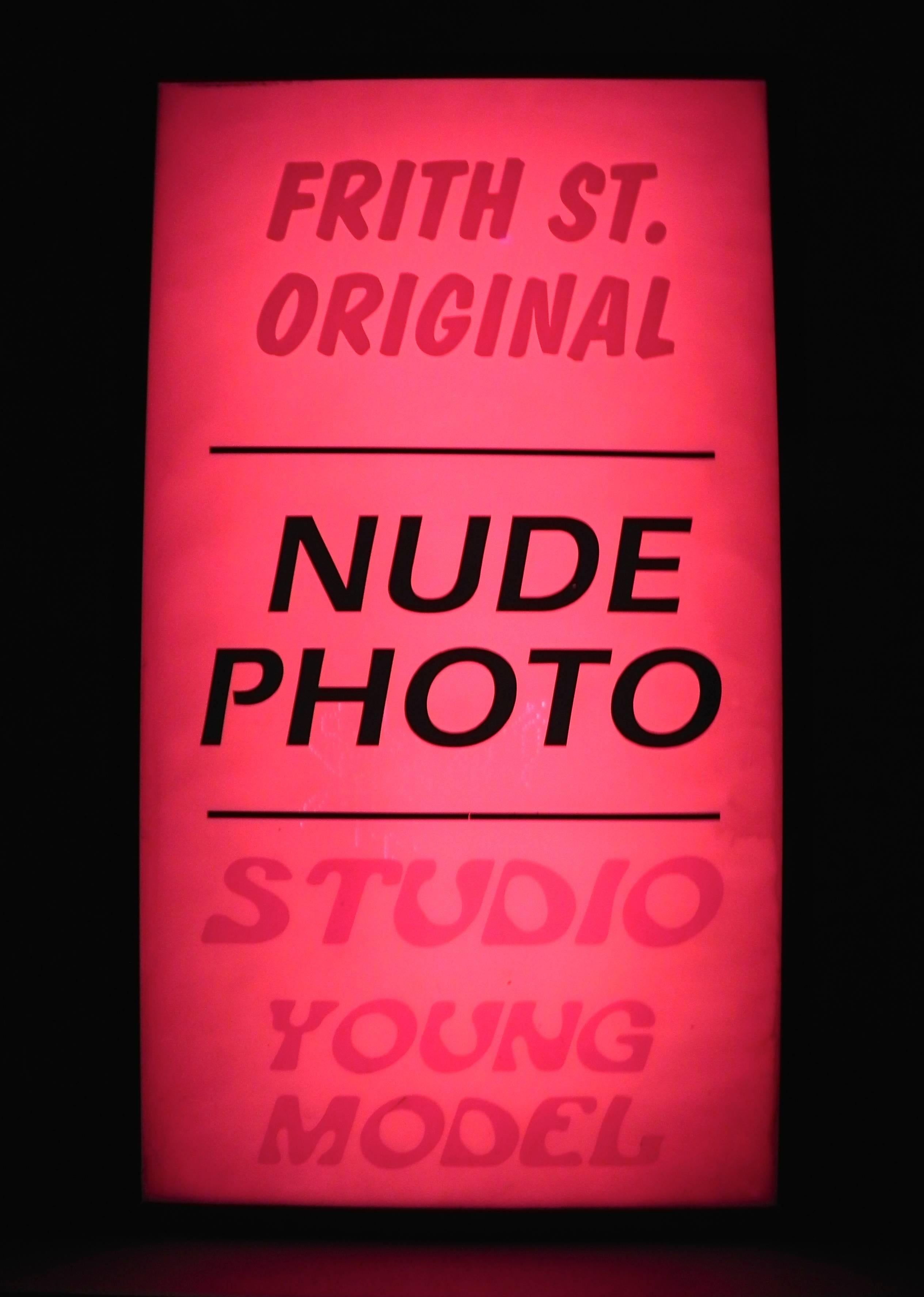 God's Own Junkyard Soho Lightbox - "Frith St. Original"

240v 13A UK power.

Ready to plug in and use.