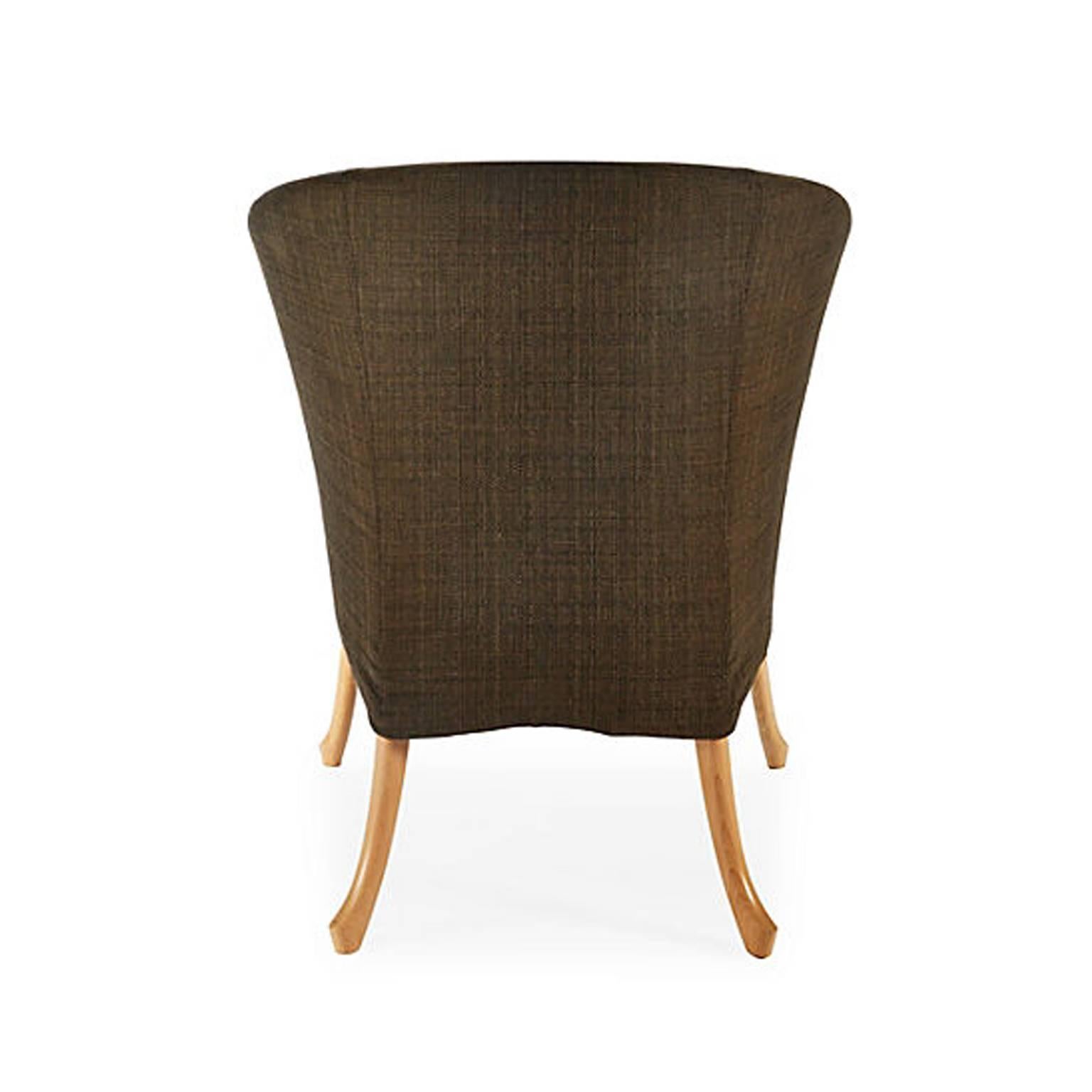 Giorgetti Progetti Armchair in Beechwood In Excellent Condition For Sale In Houston, TX