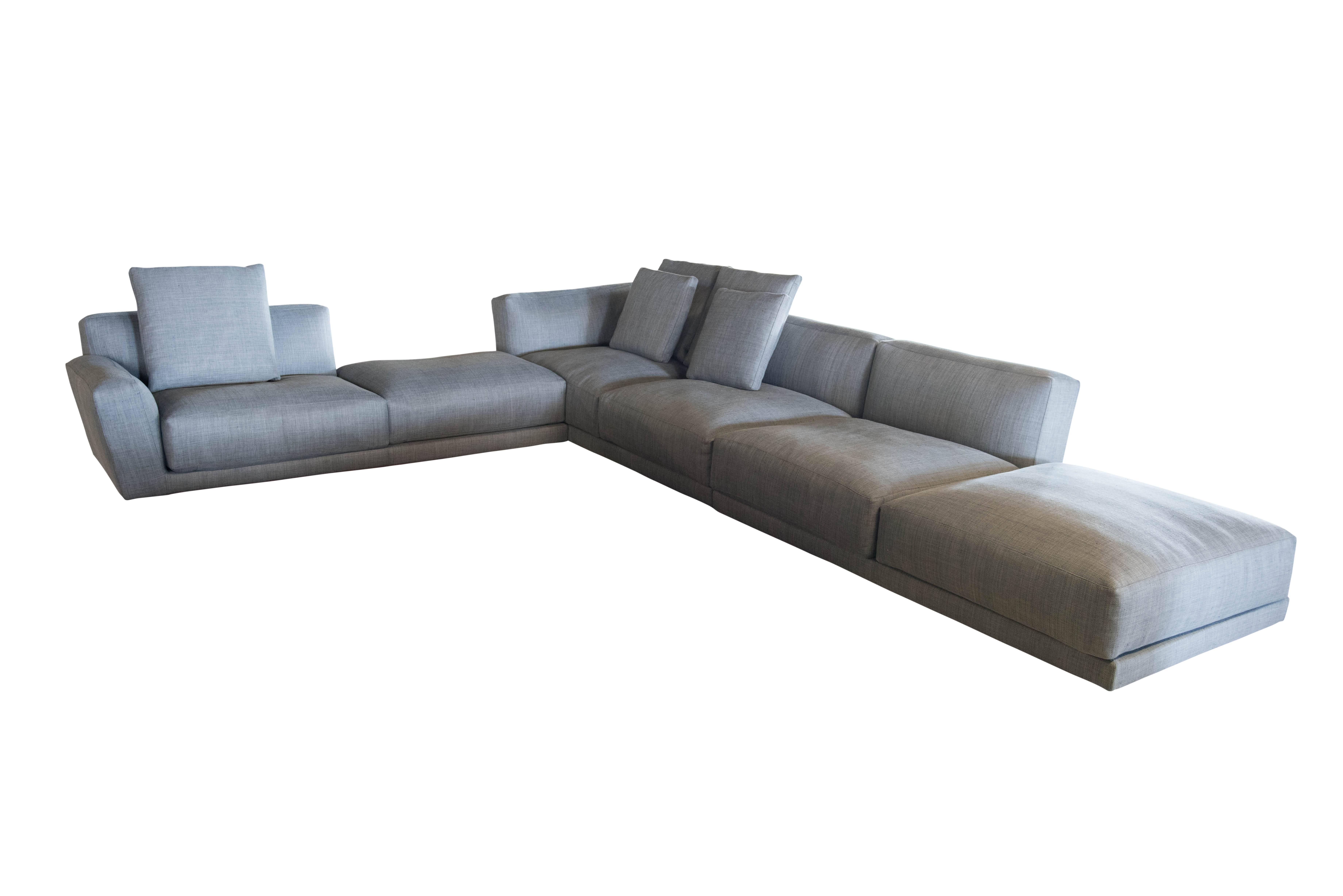 The unusually large cushions, whose softness stretches from the backrest to the armrests, express comfort.  From the world famous B&B Italia comes the Luis Sectional, a contemporary piece that will add a flair of design to any space. 

Technical